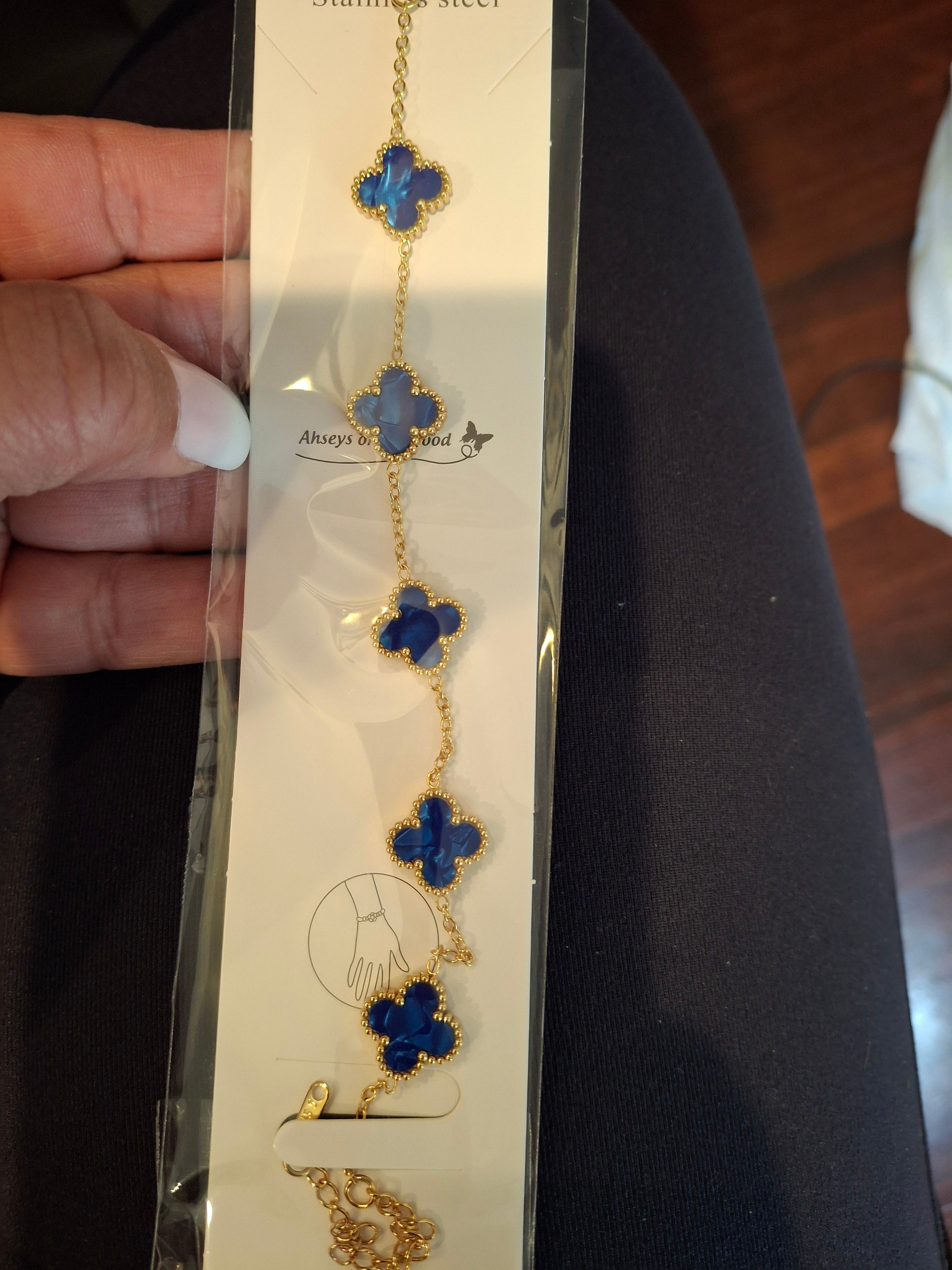 luxury-nacar-blue-flower-bracelet