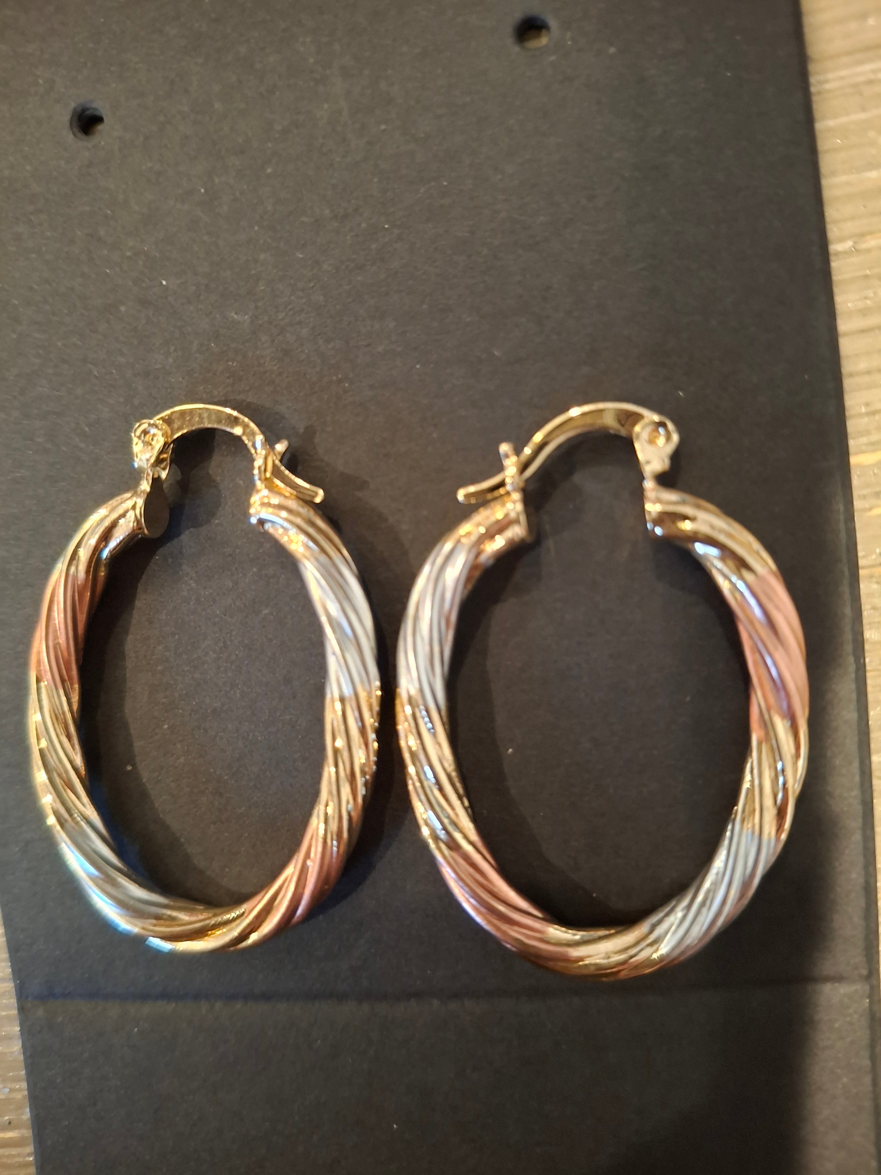 three-tones-arracadas