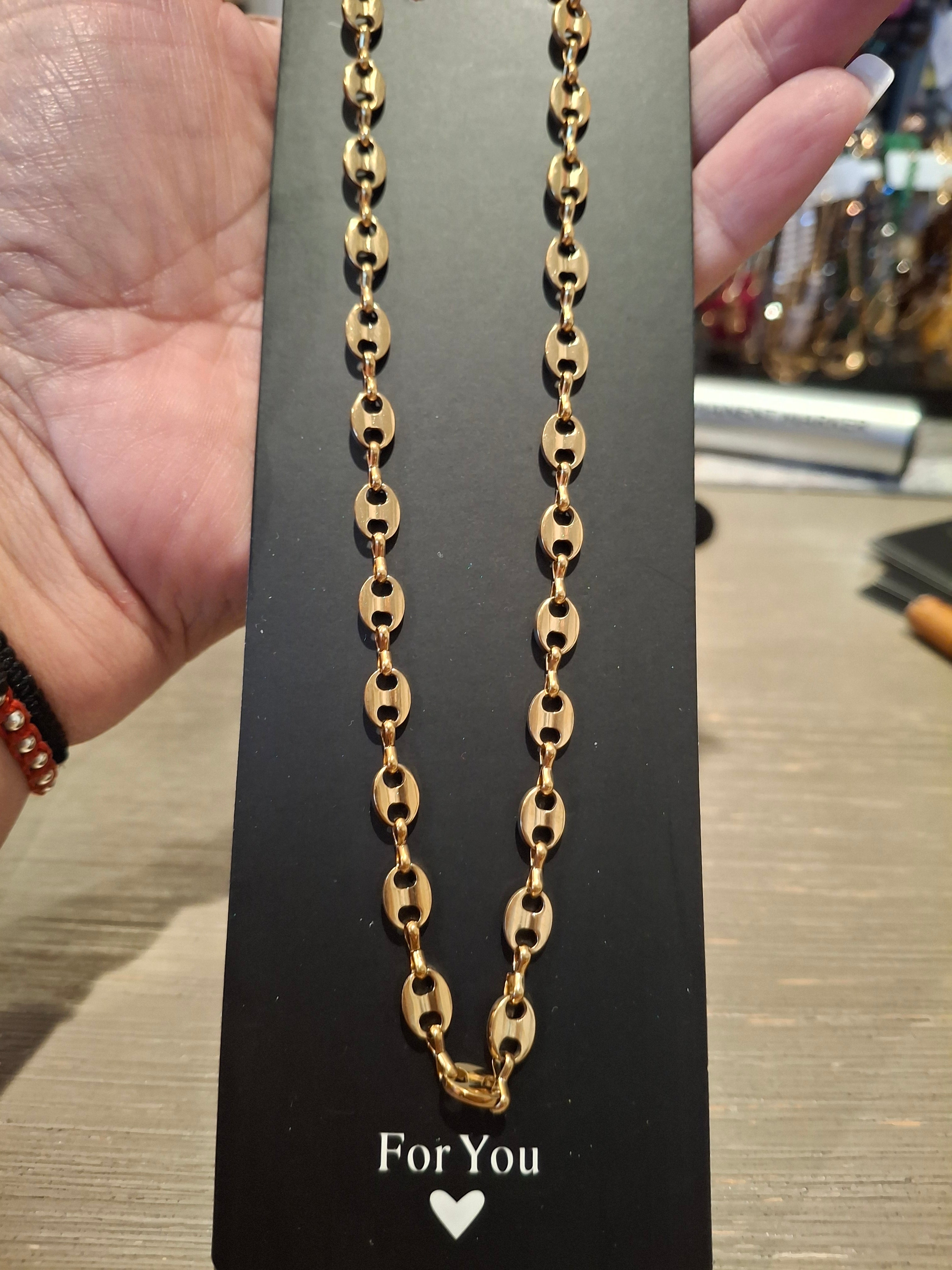 Plain Guc luxury necklace