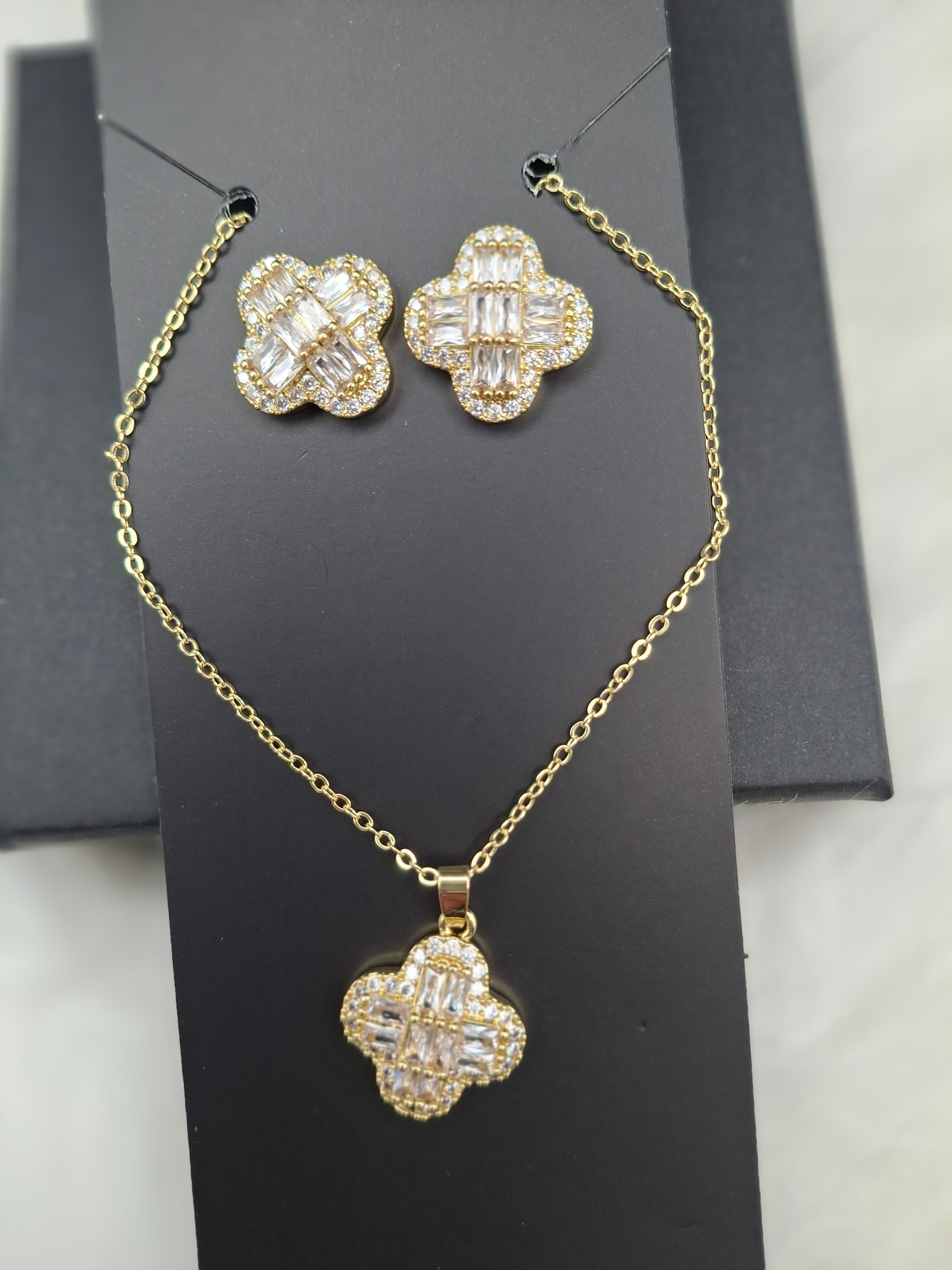 Luxury flower Diamond set