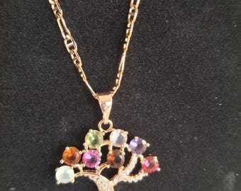 life-tree-necklace-with-diamonds-and