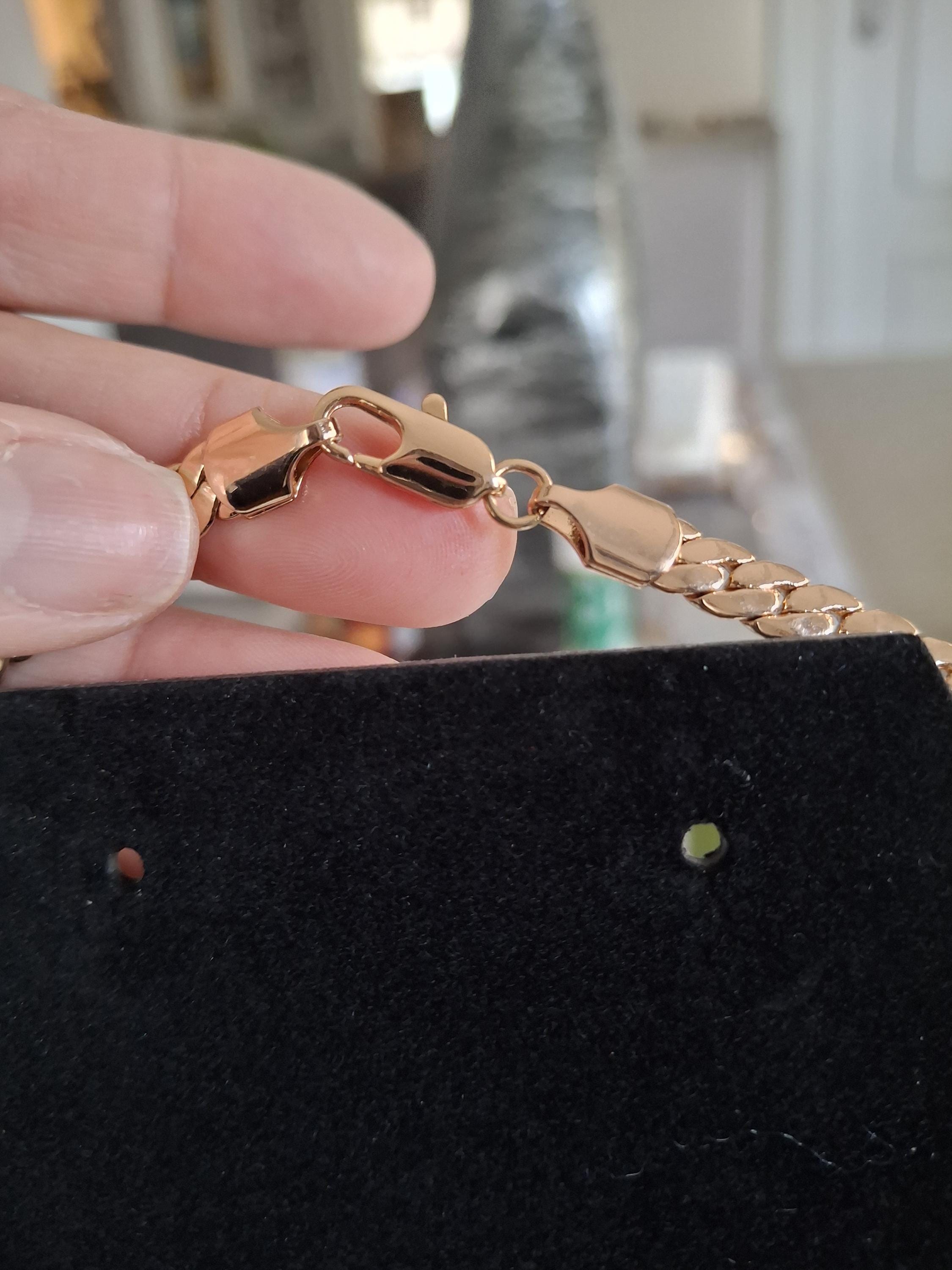 Gold/rose women's necklace