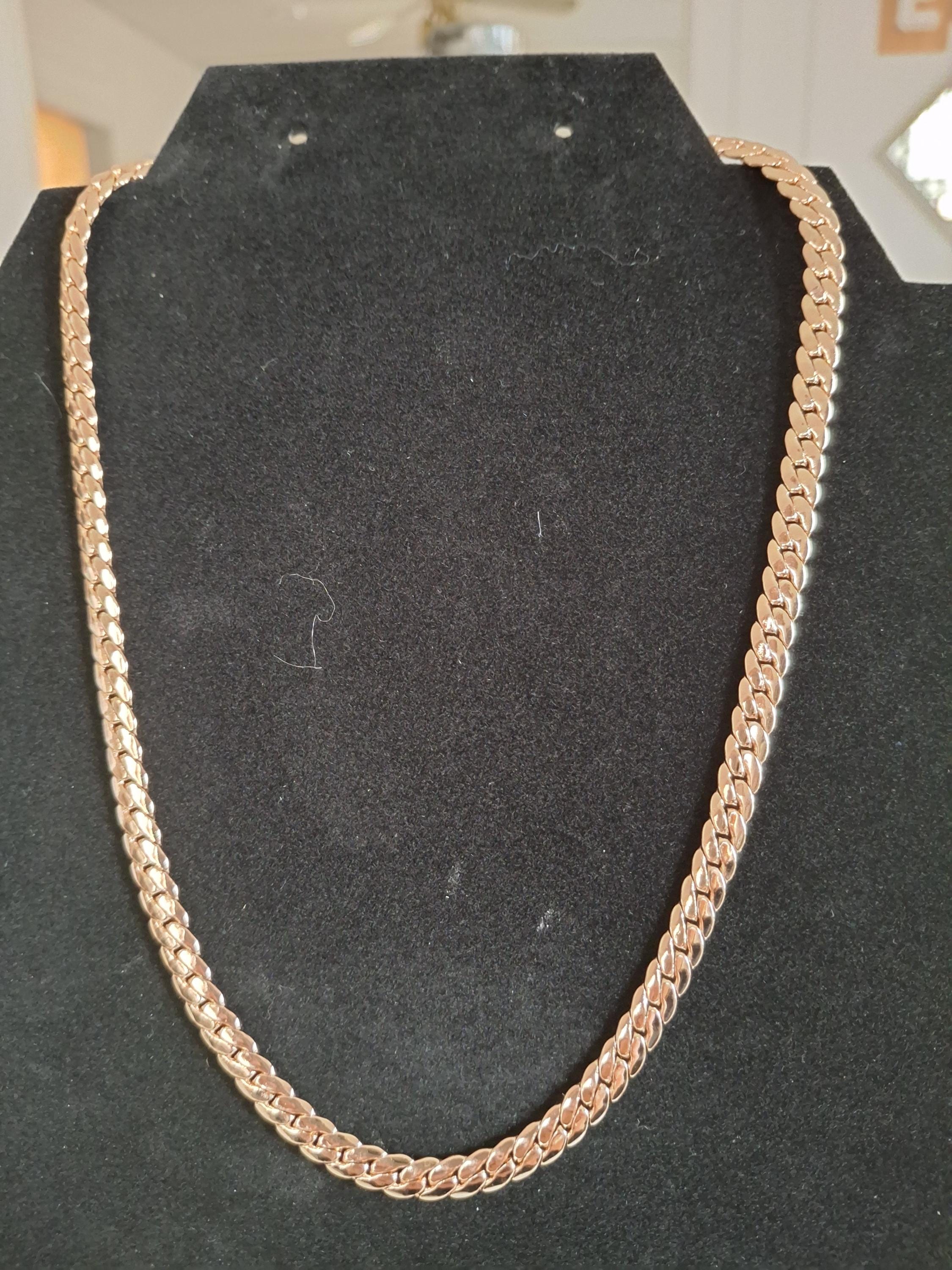 Gold/rose women's necklace