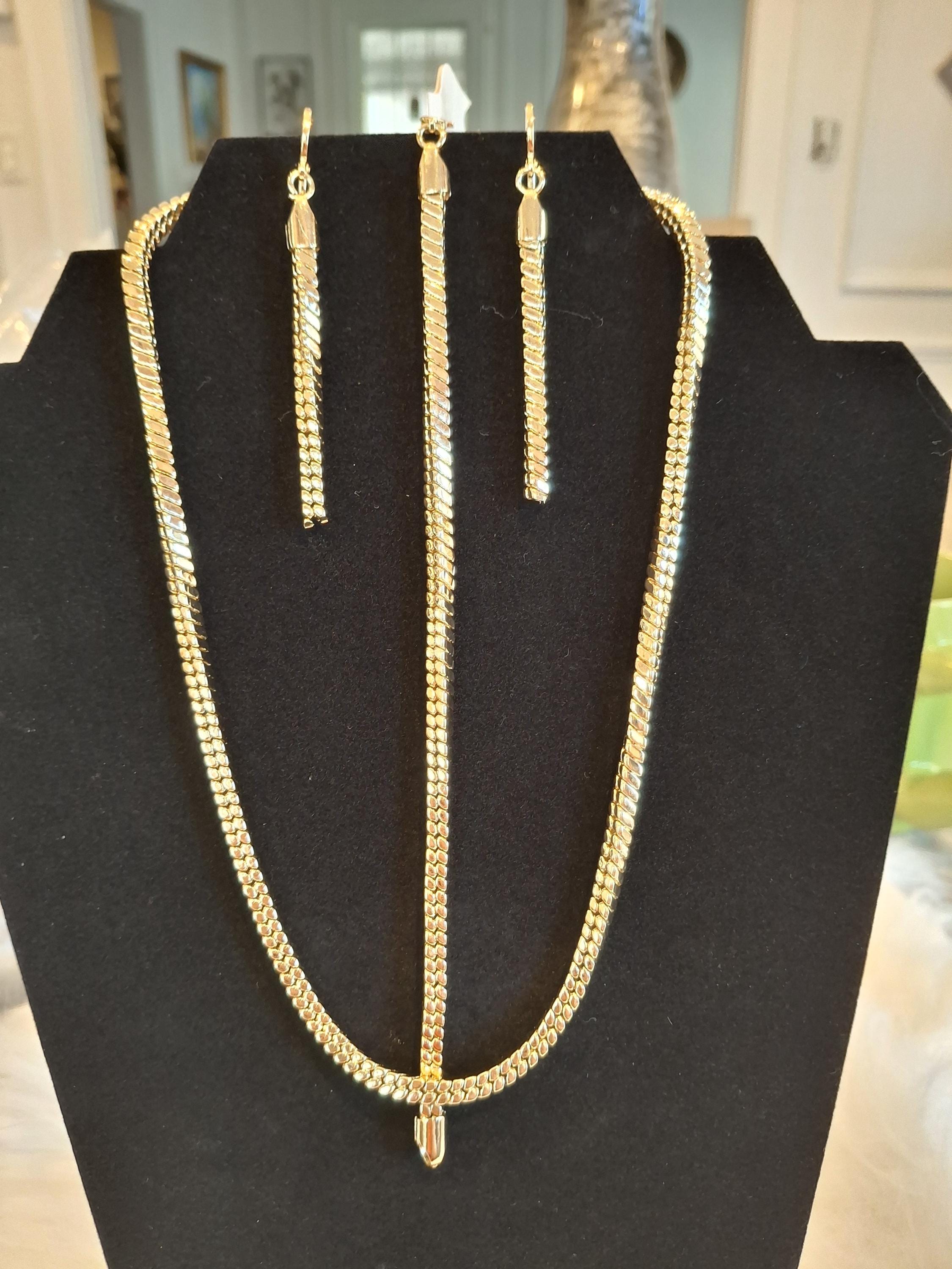 Elegant set