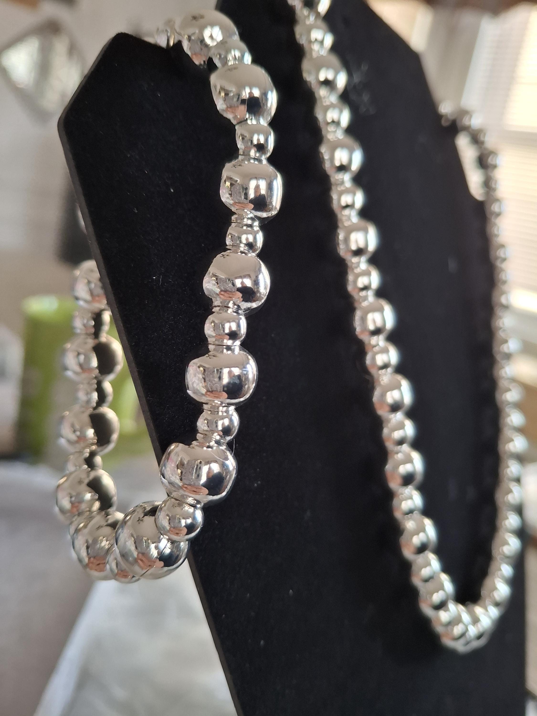 Silver ball jewelry set