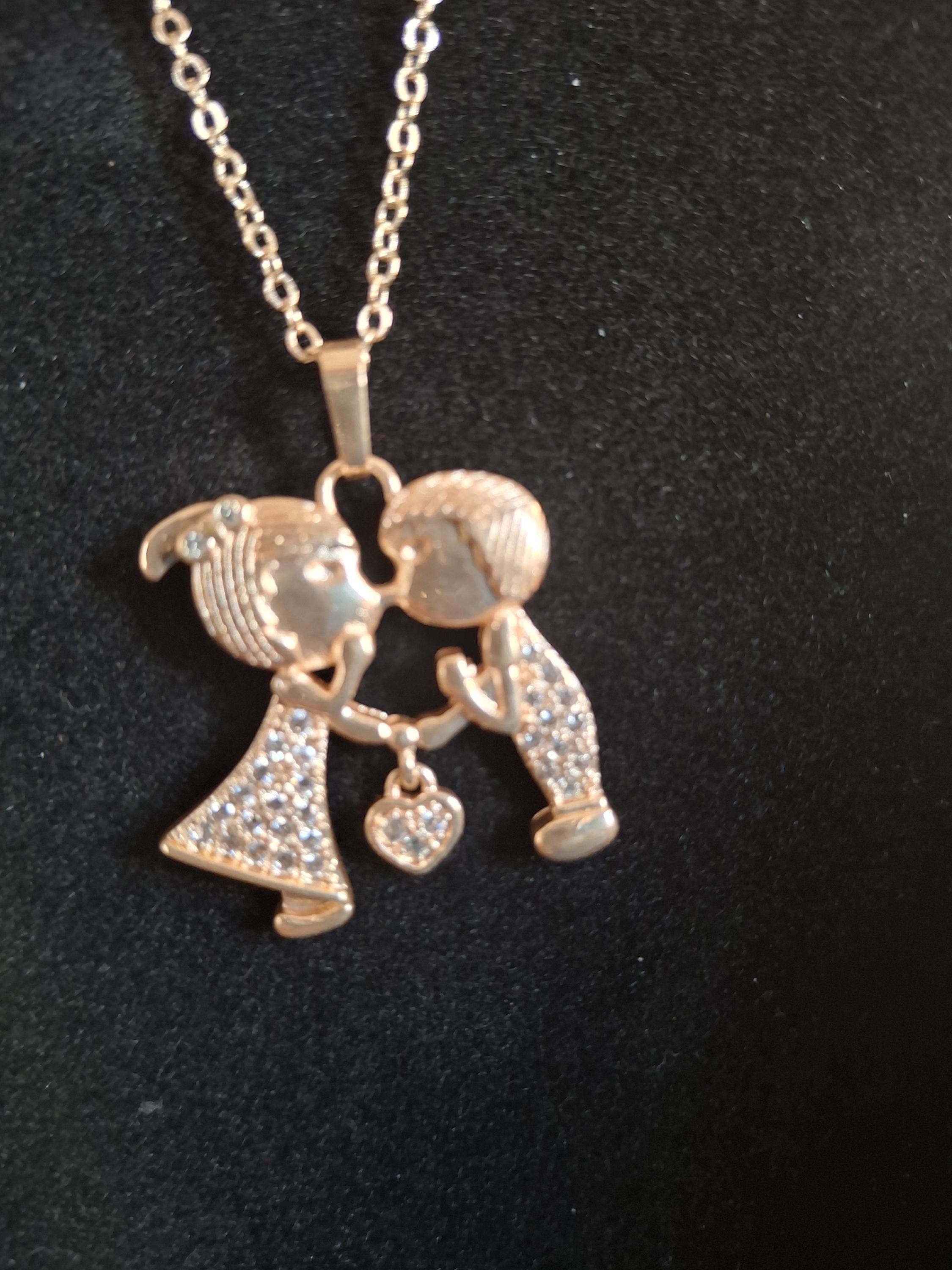 eternal-love-necklace