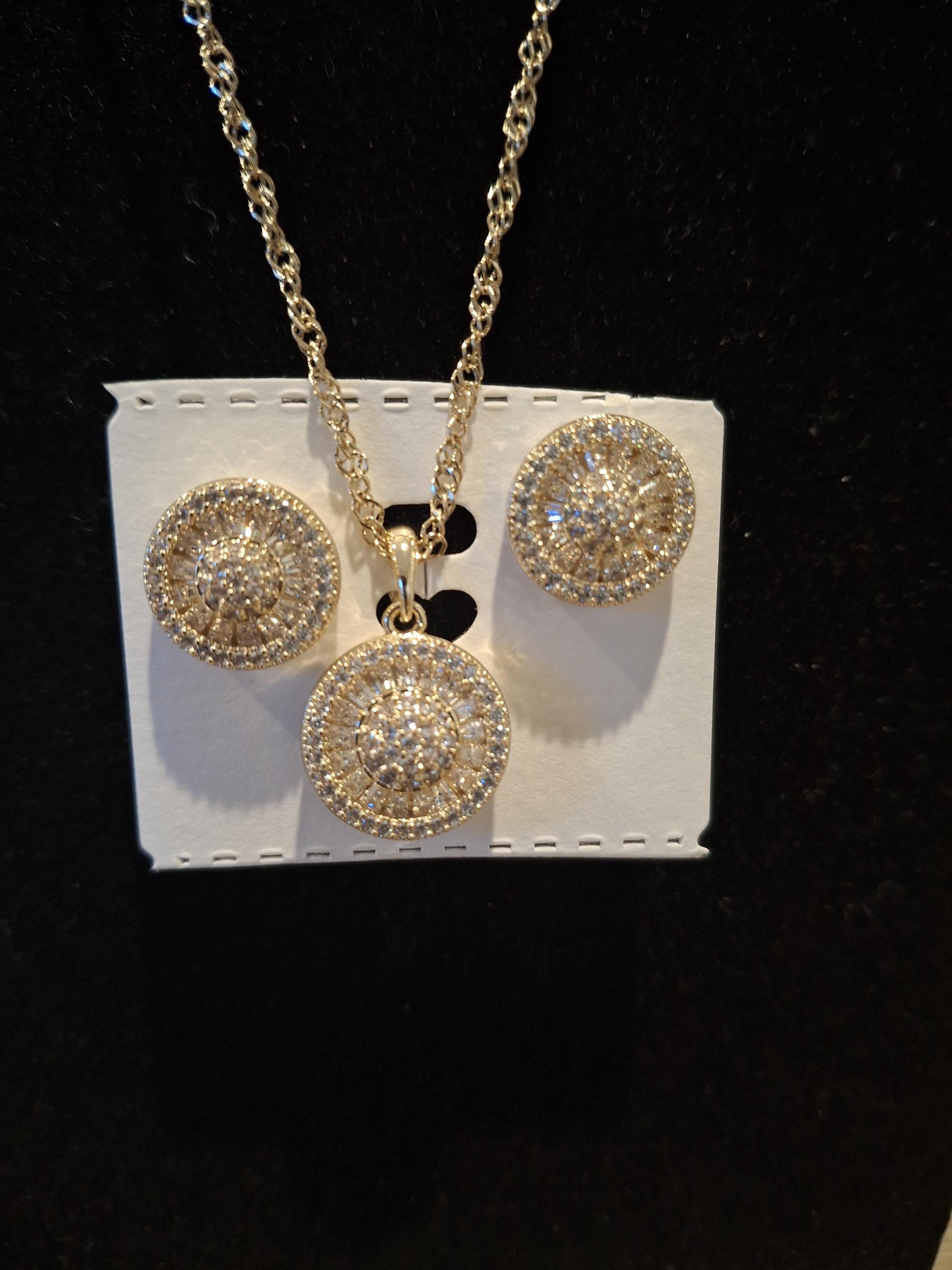 Gold laminated diamond stone