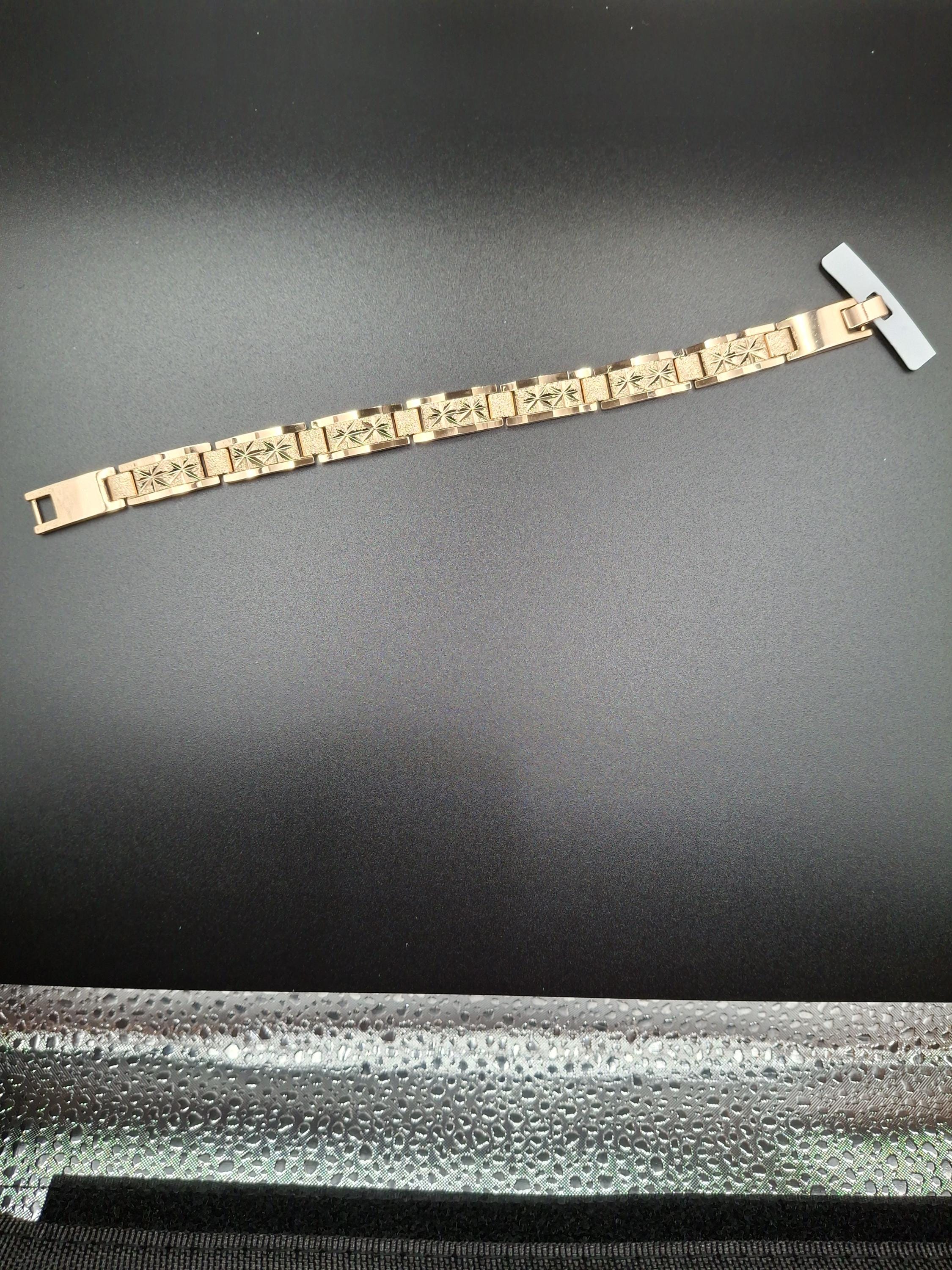 Women's engrave bracelet