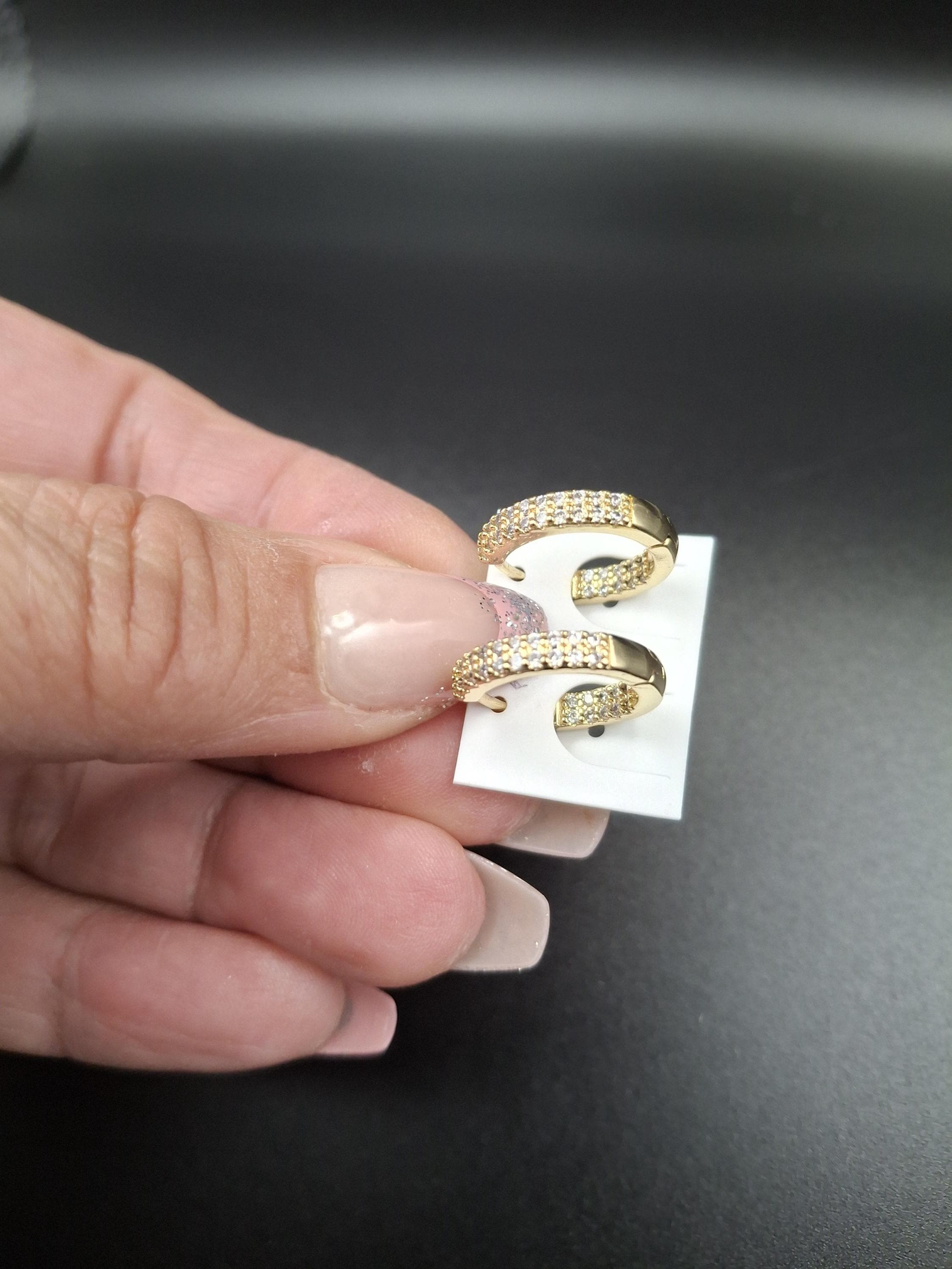 womens-earrings-gold-plated