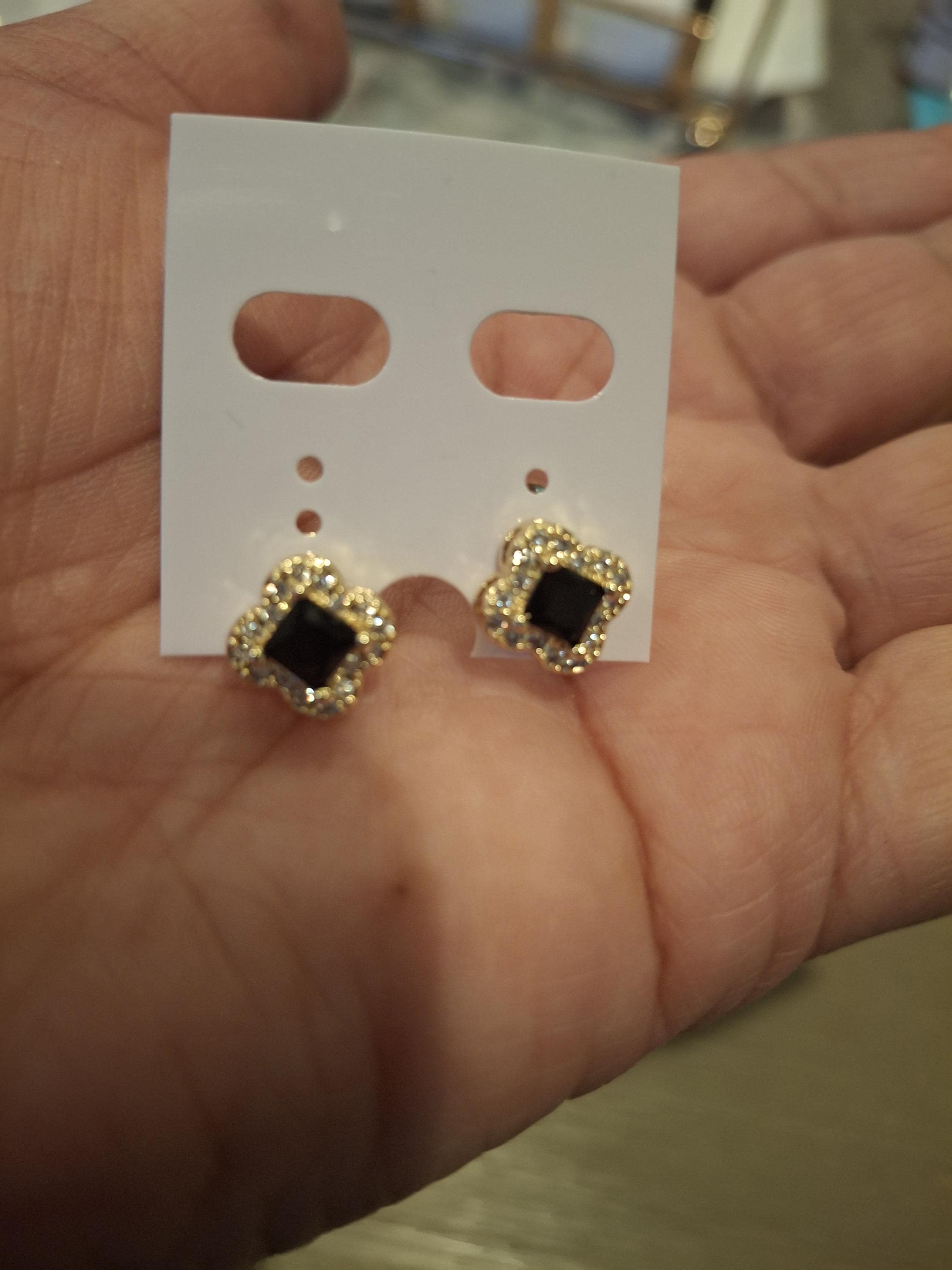 Gold laminated black flower/clover earrings