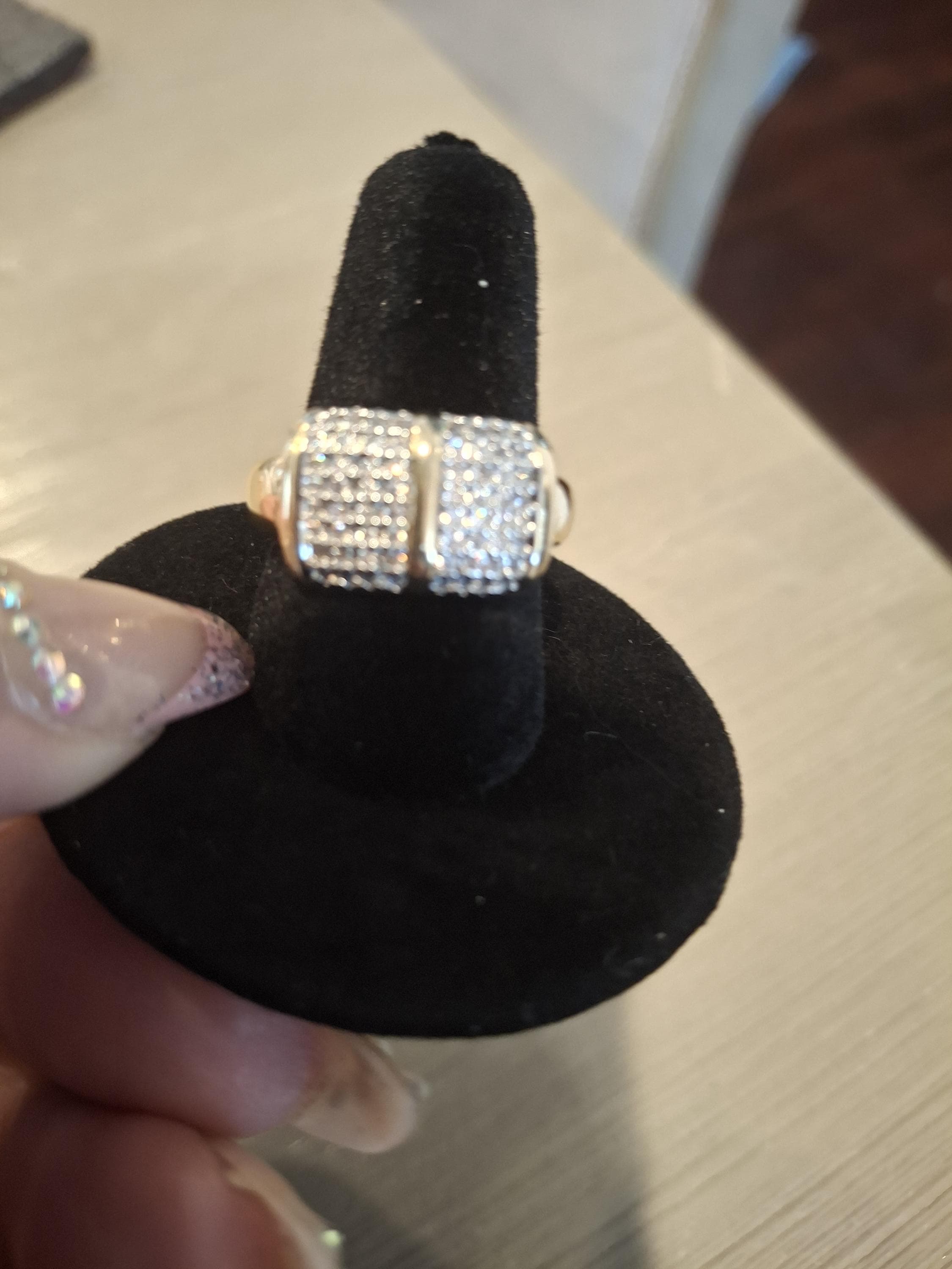 womens-diamond-adjustable-ring