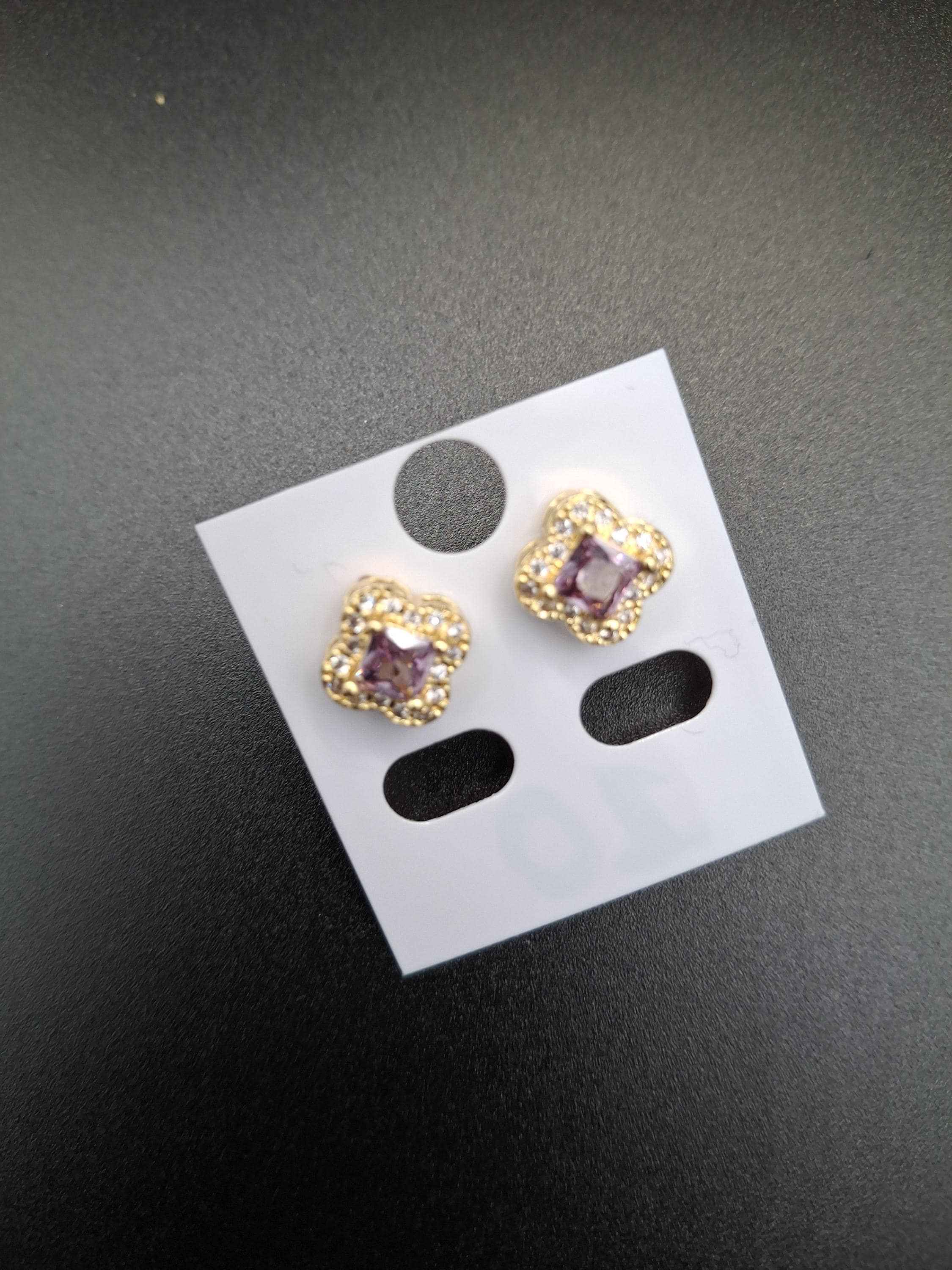 Gold laminated light purple earrings