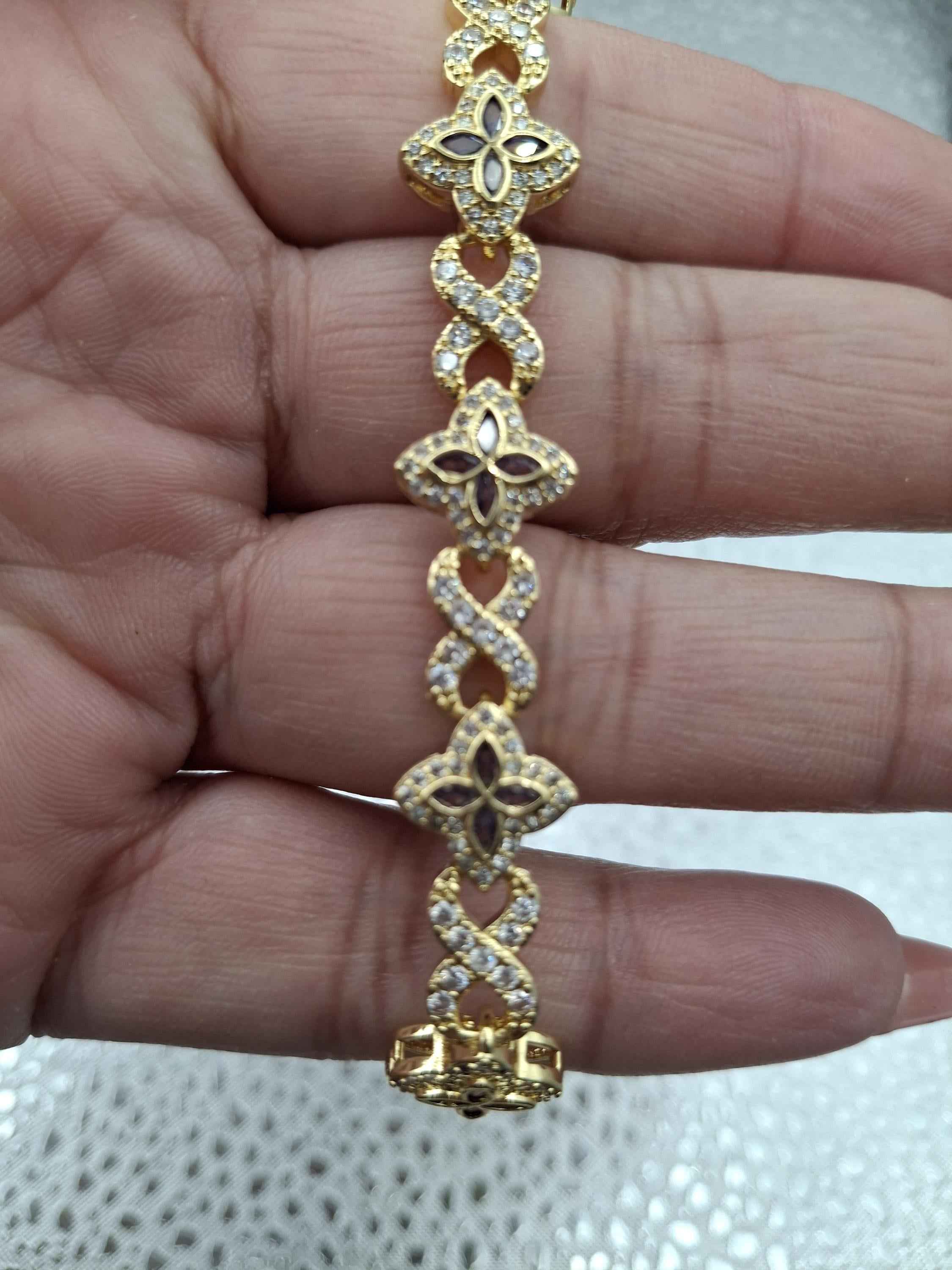 Gold laminated bracelet