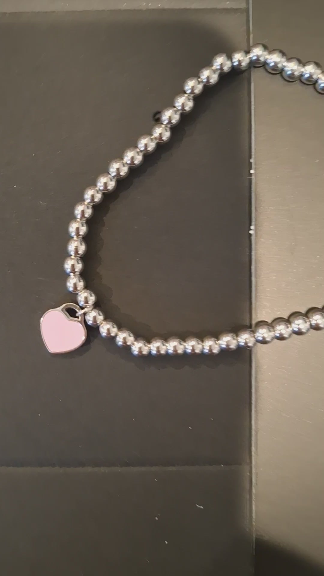 Pink heart strechy bracelet 💓