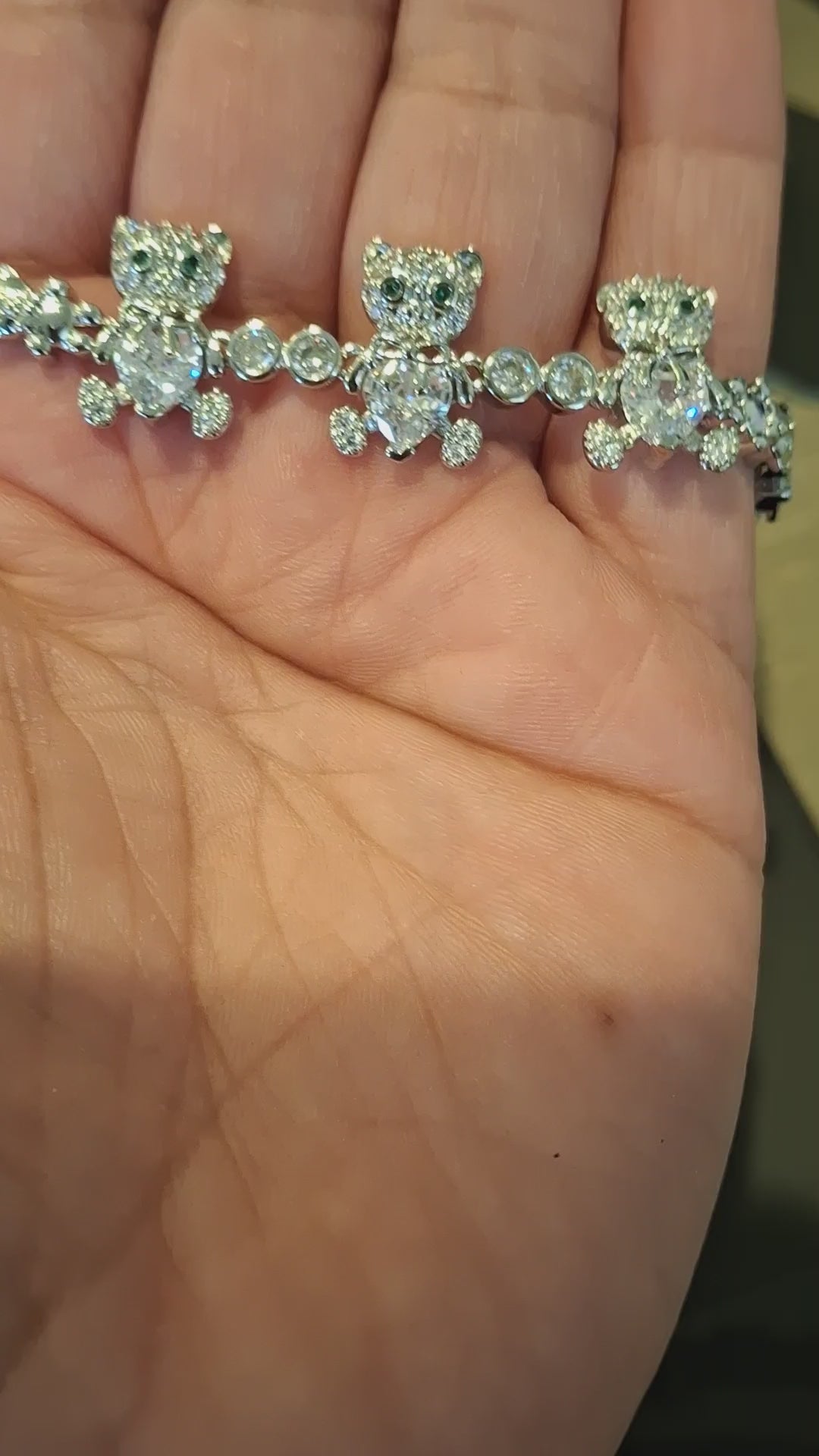 Diamond bear 🐻 bracelet silver