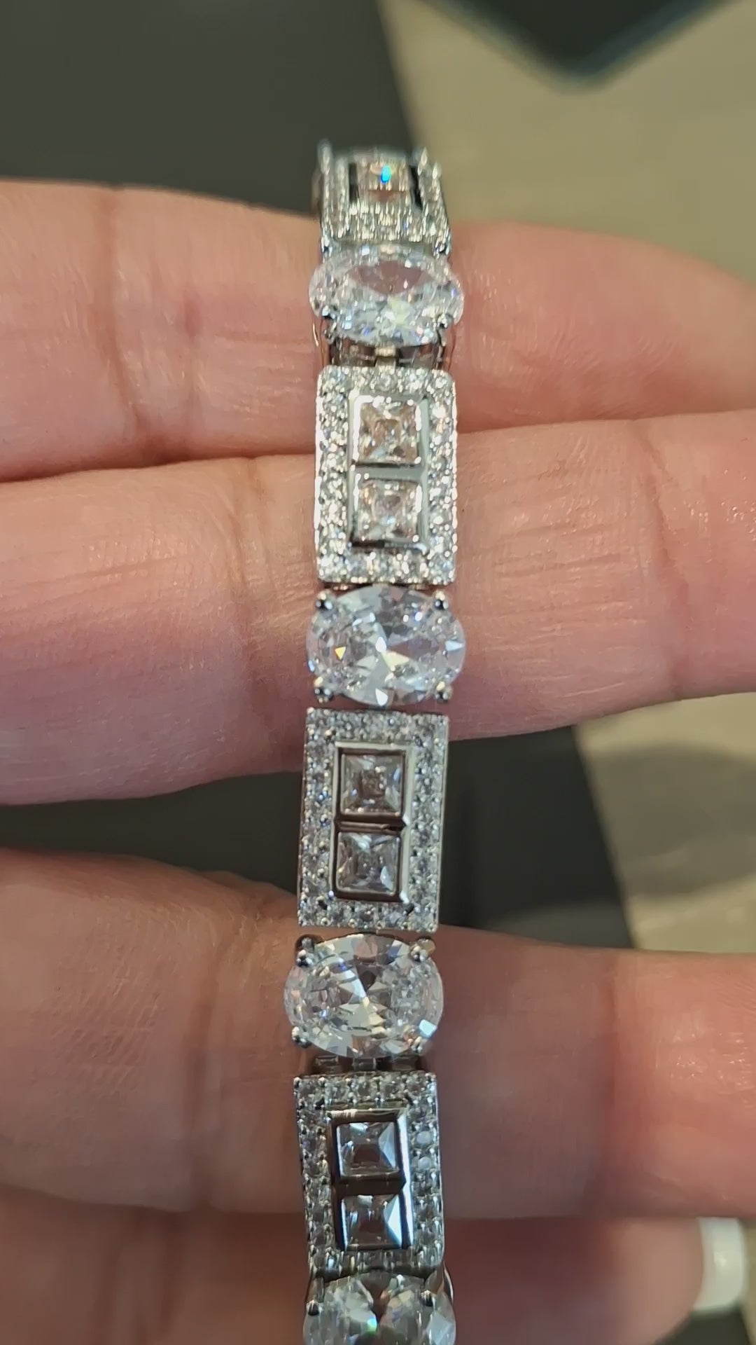 Square and circle bracelet shiny