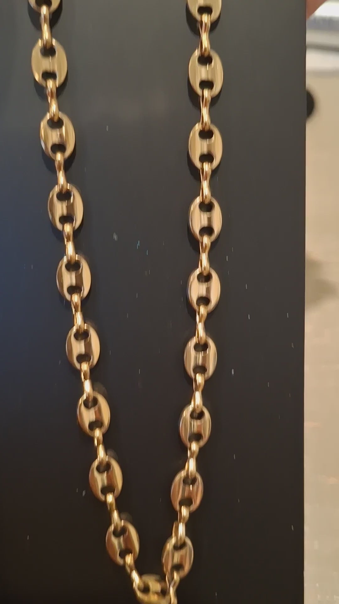 Plain Guc luxury necklace