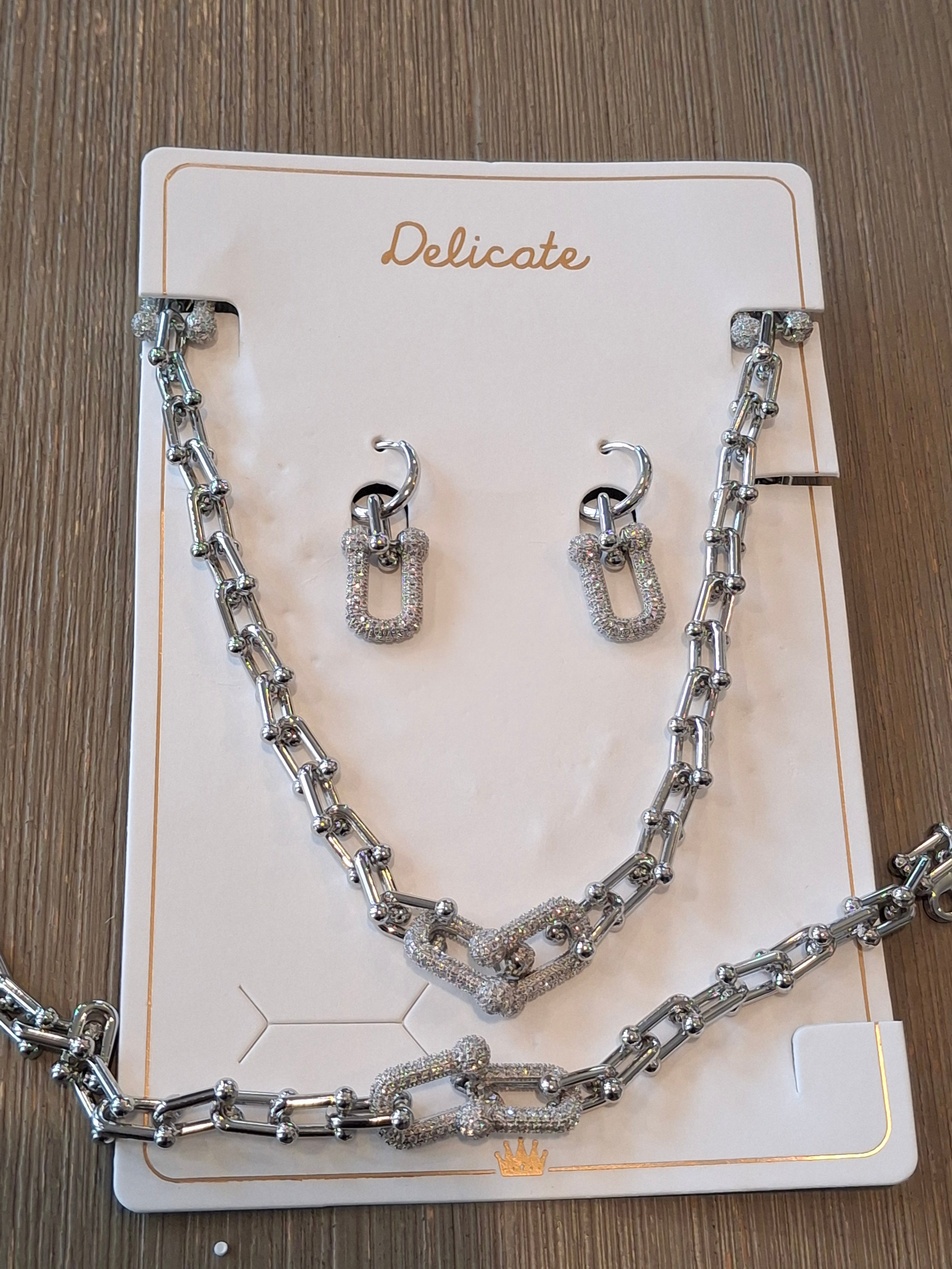 Sparkly silver set