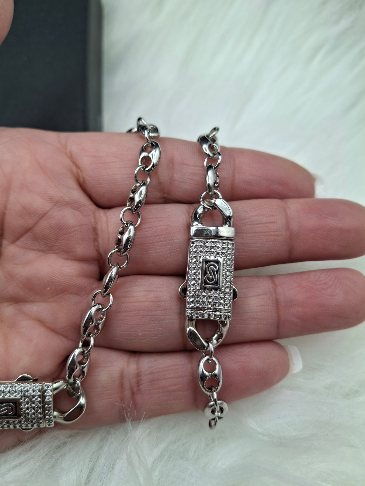 Silver/ gold laminated cuban set