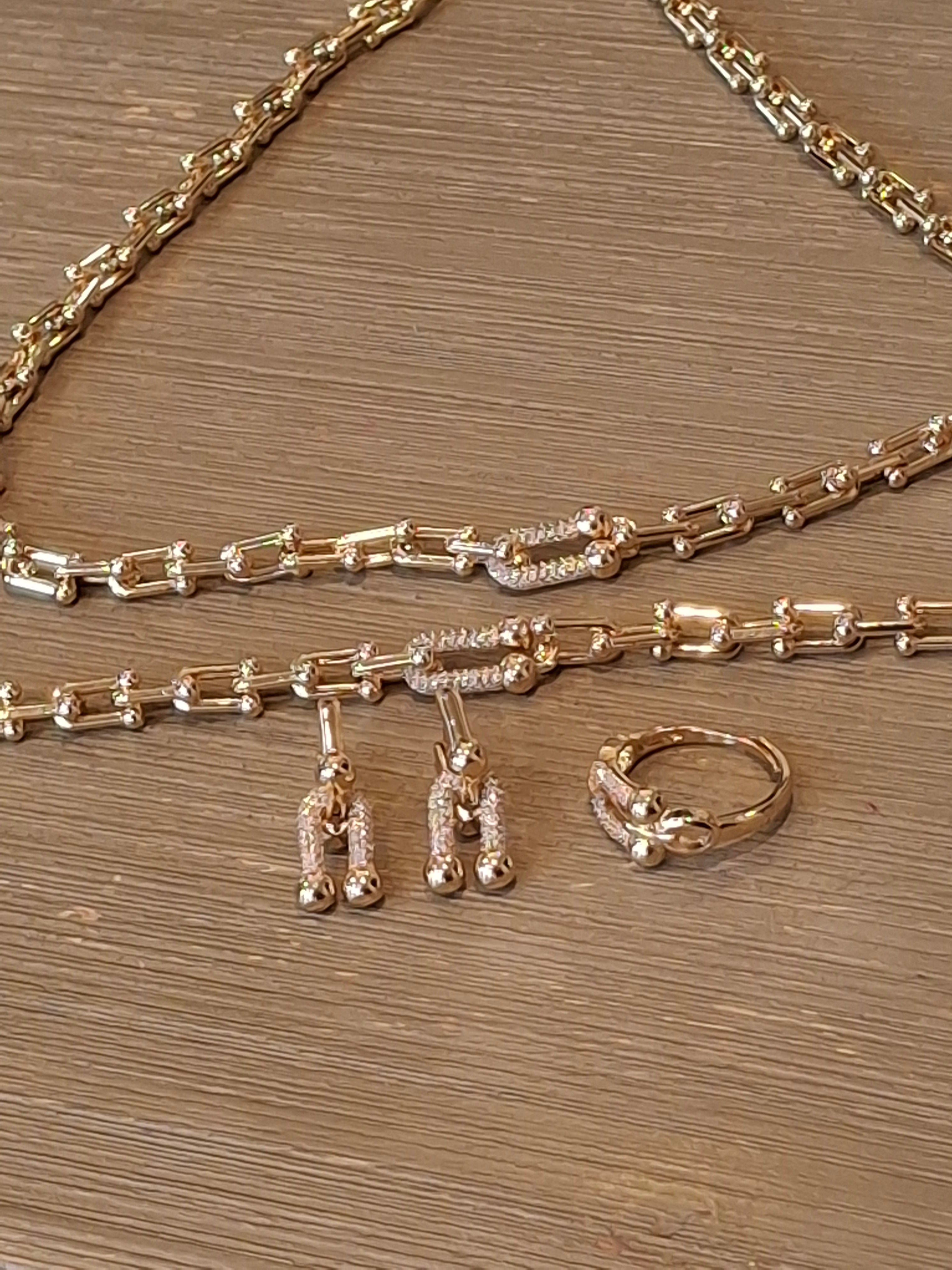 Sparkly gold set