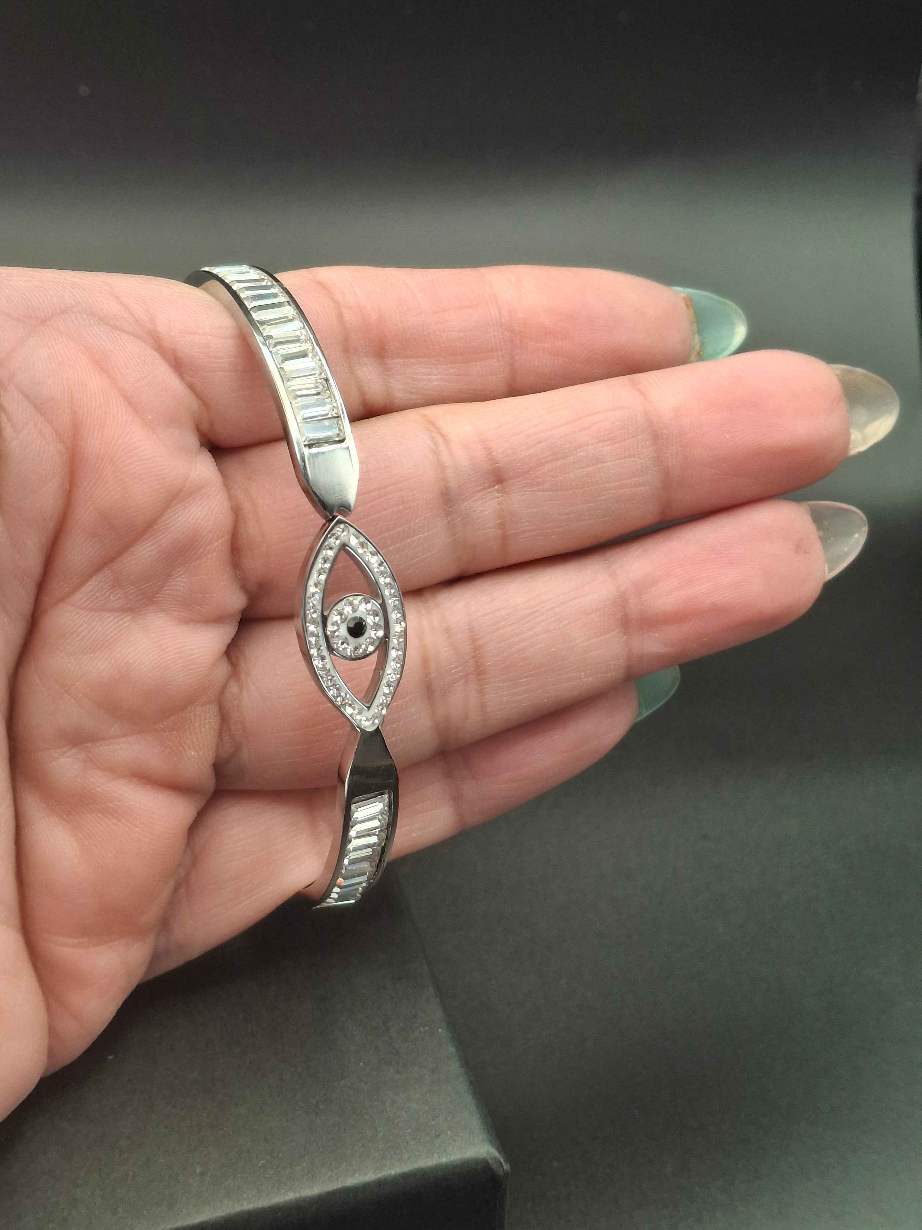 Devil eye bangle bracelet