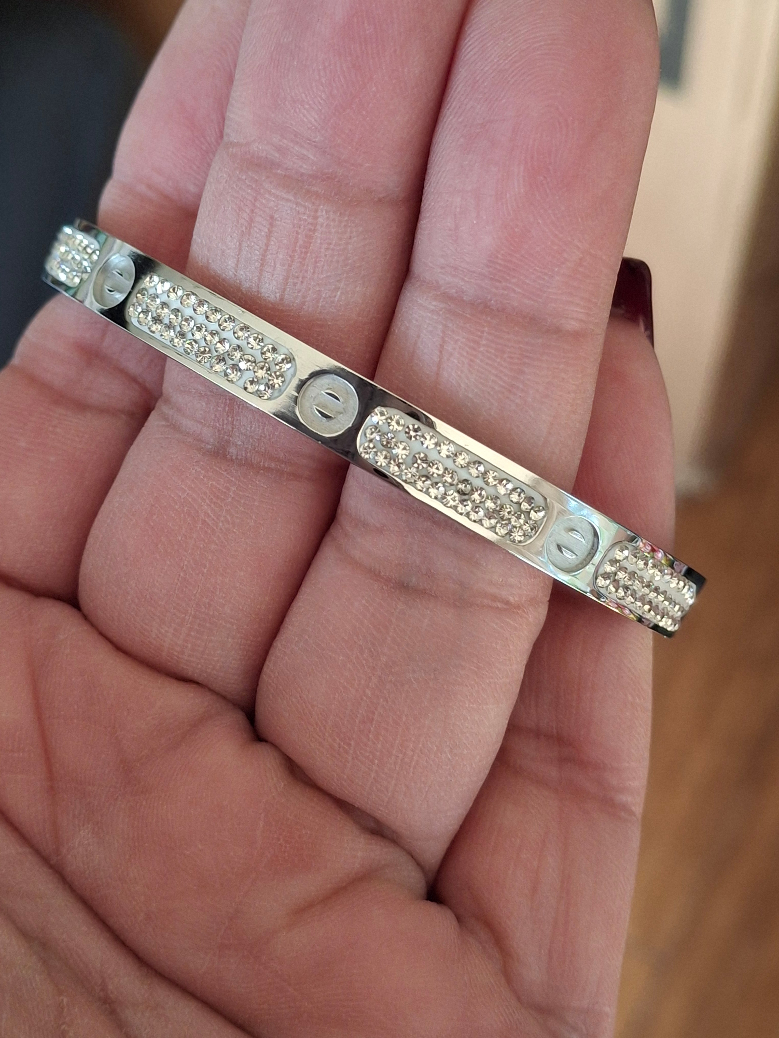 Stainless steel silver luxury bangle