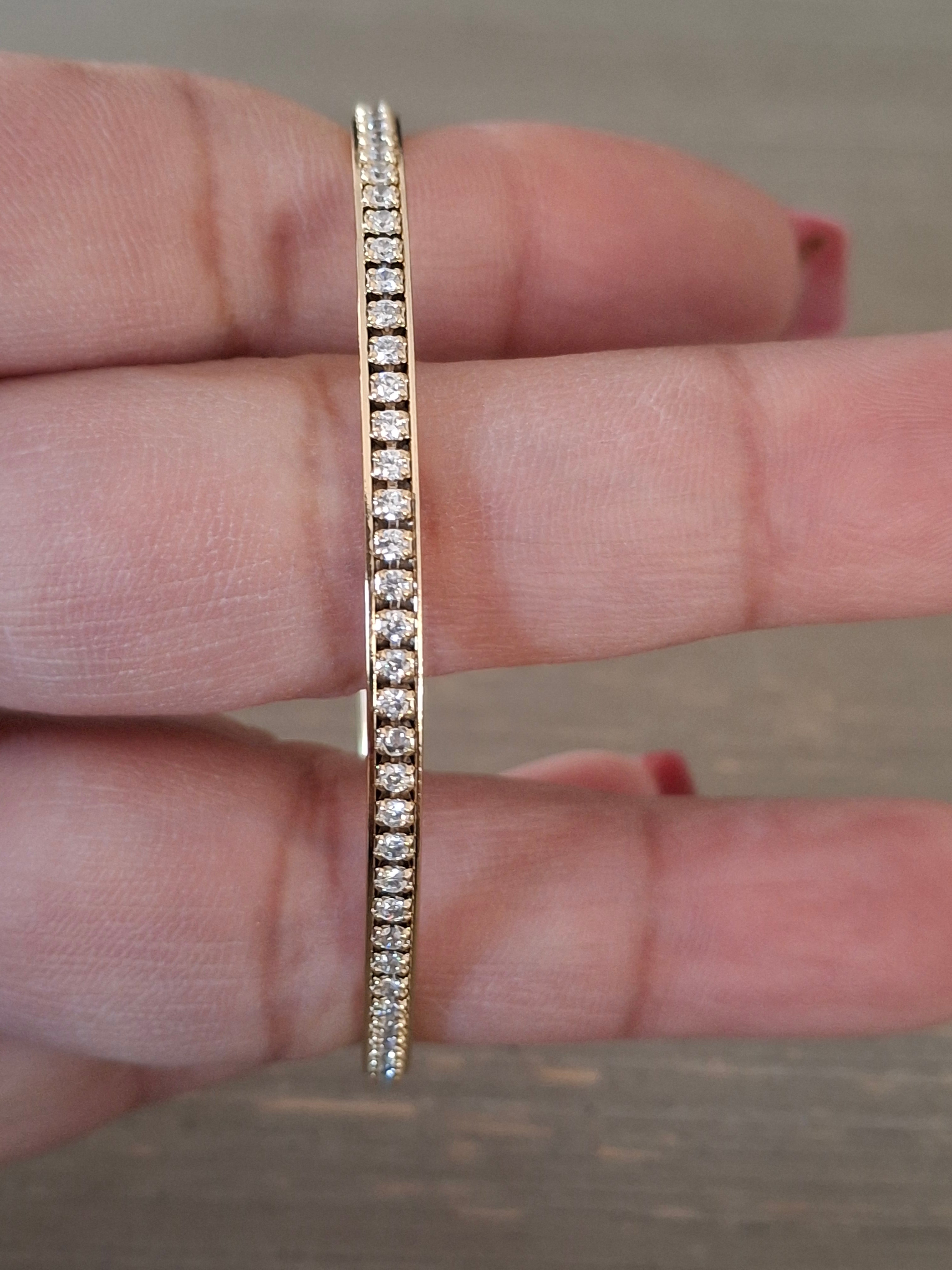 Gold plated plane diamond bangle