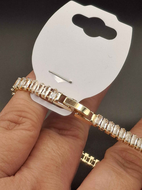 Deluxe flower bracelet