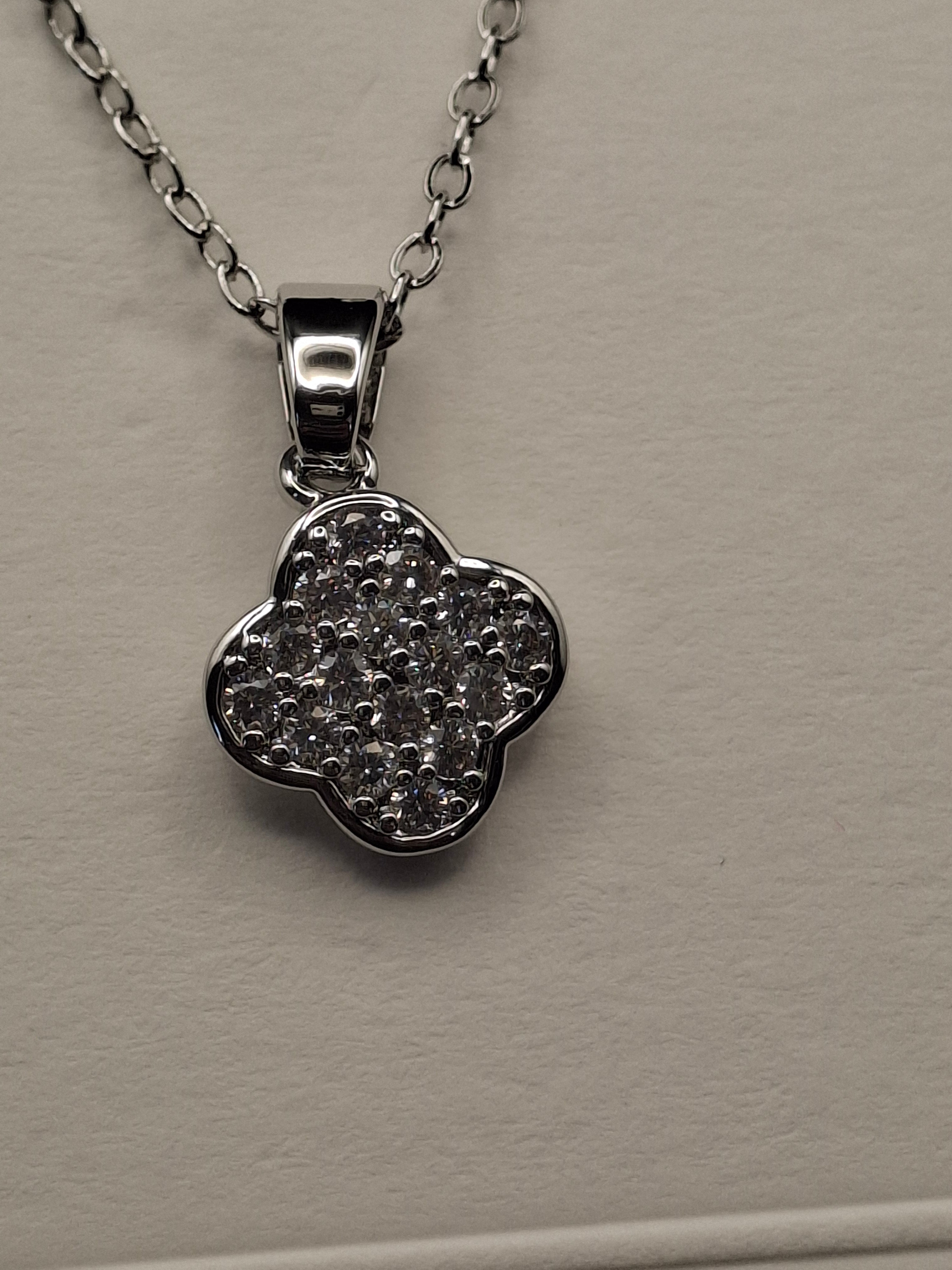 silver-luxury-flower-set