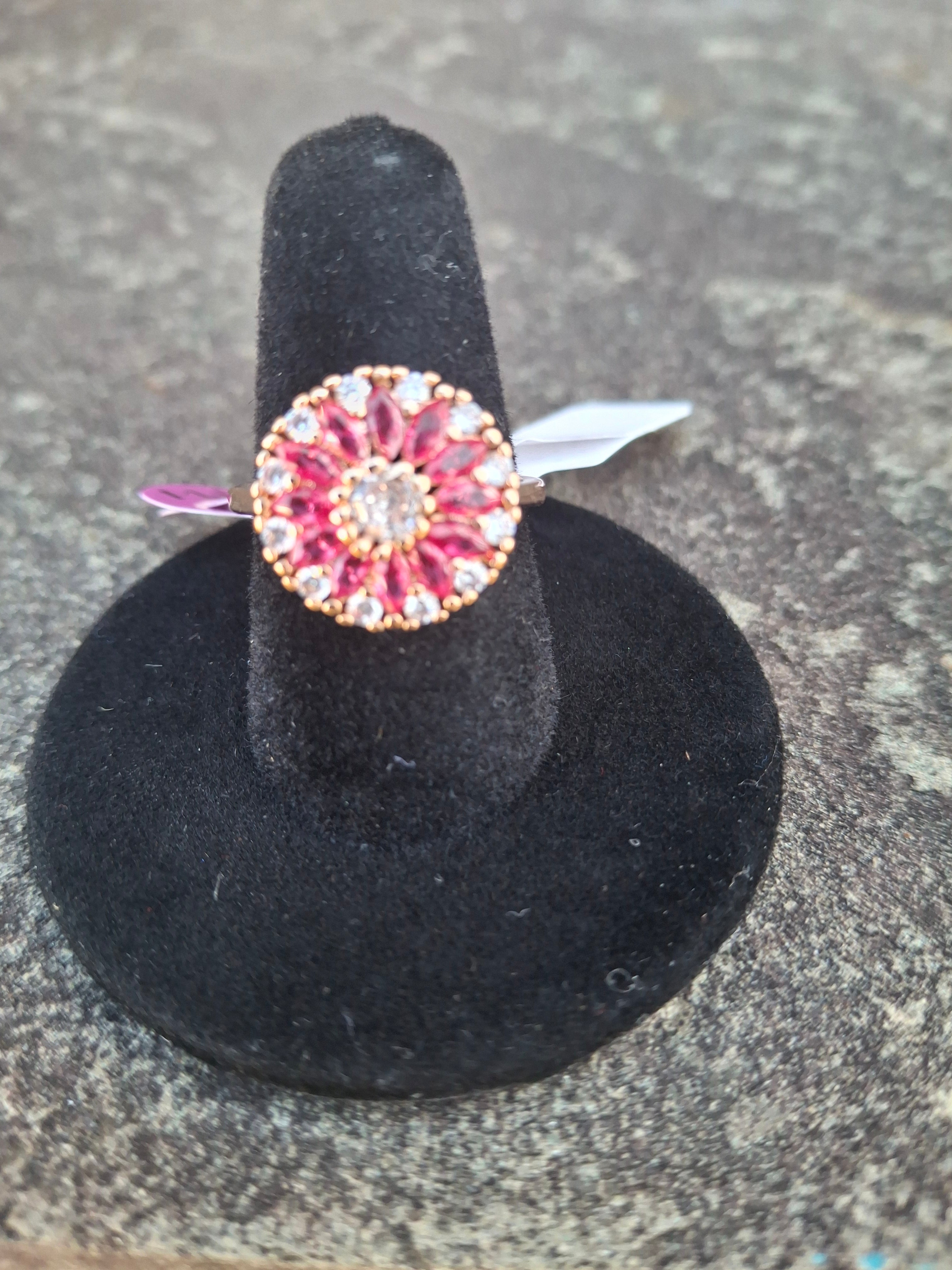 Fucsia flower ring