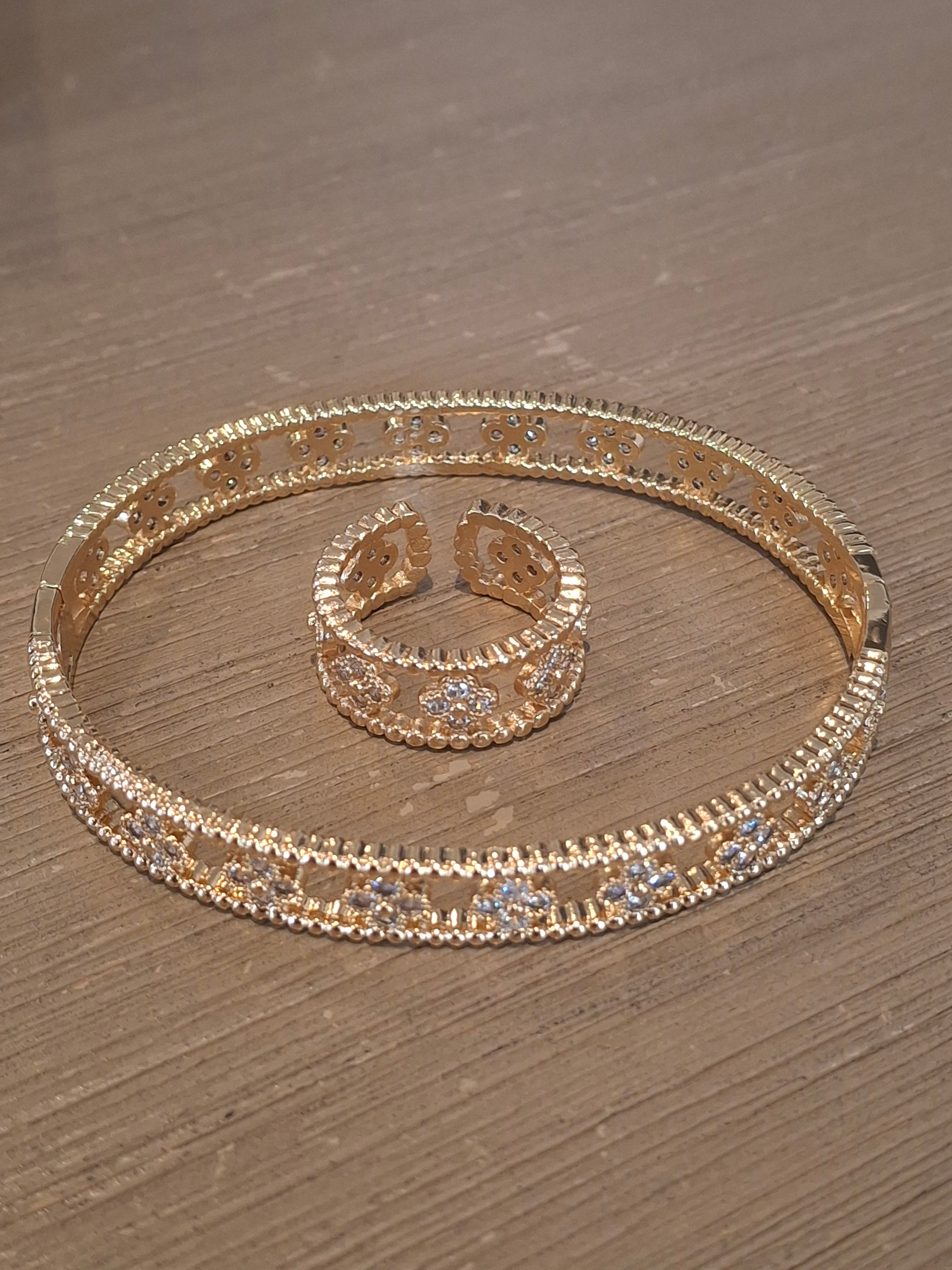 Flower bangle and ring set