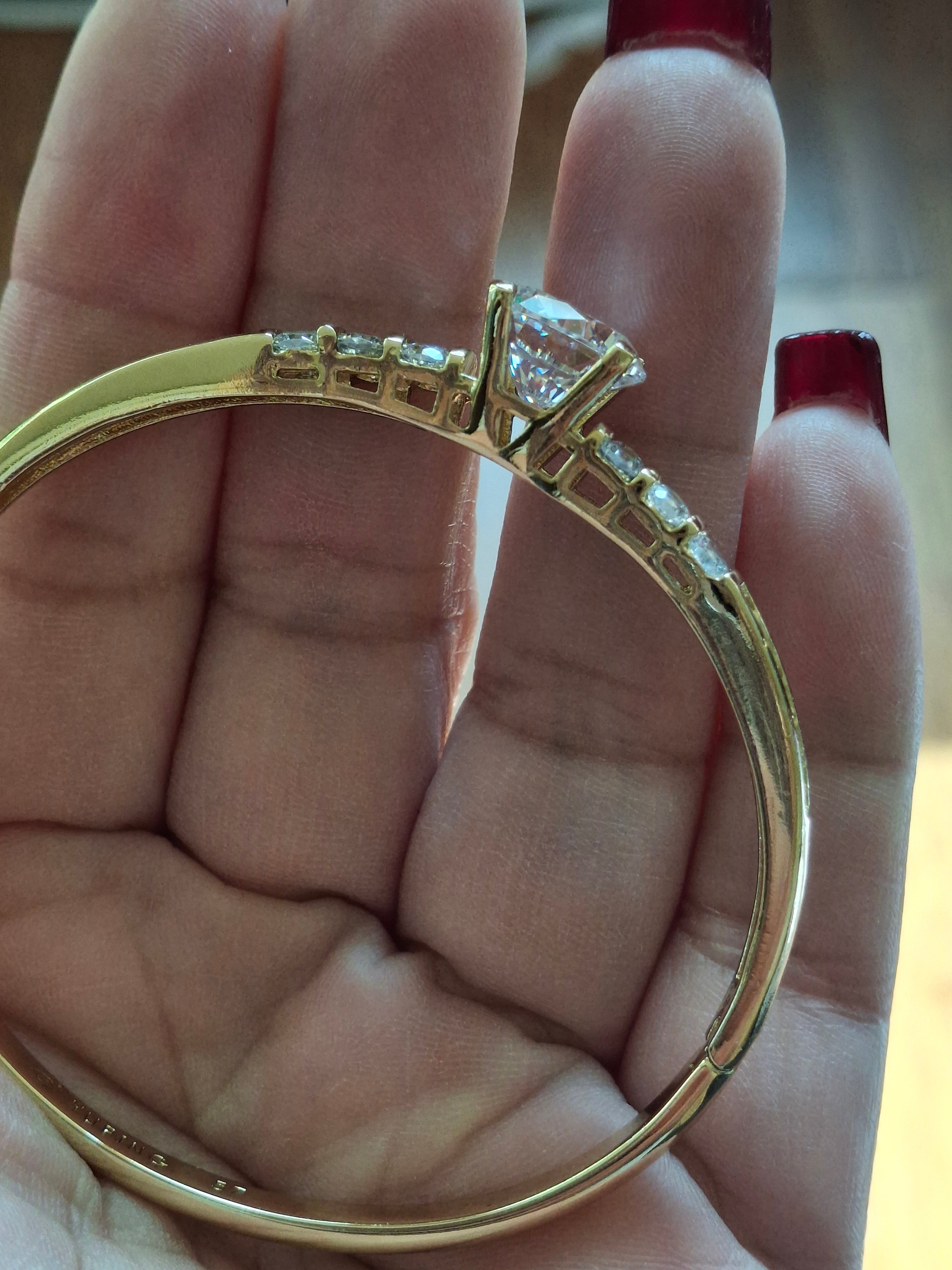 Gold princess bangle