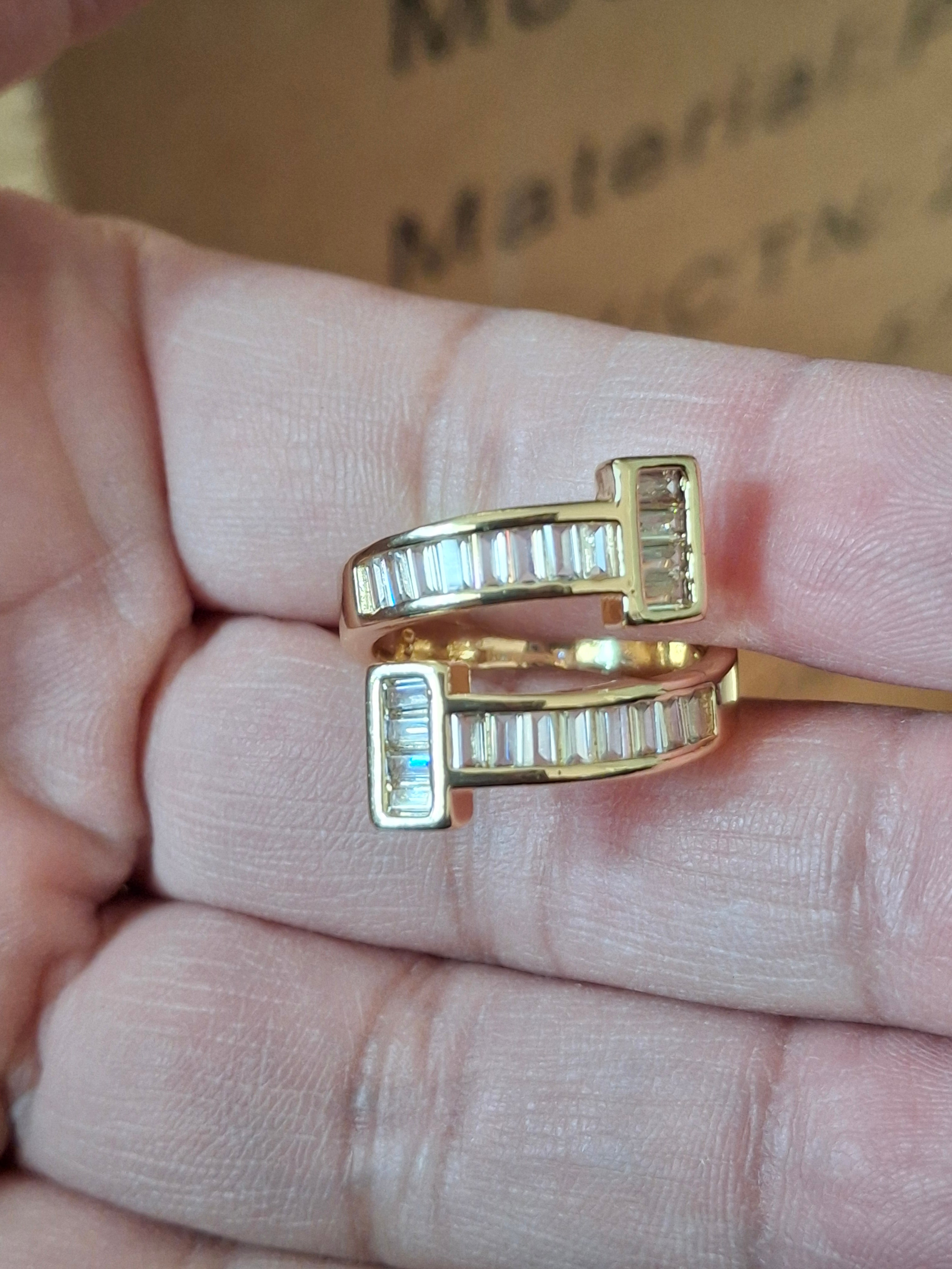 Gold adjustable ring