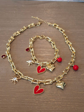 red-heart-set