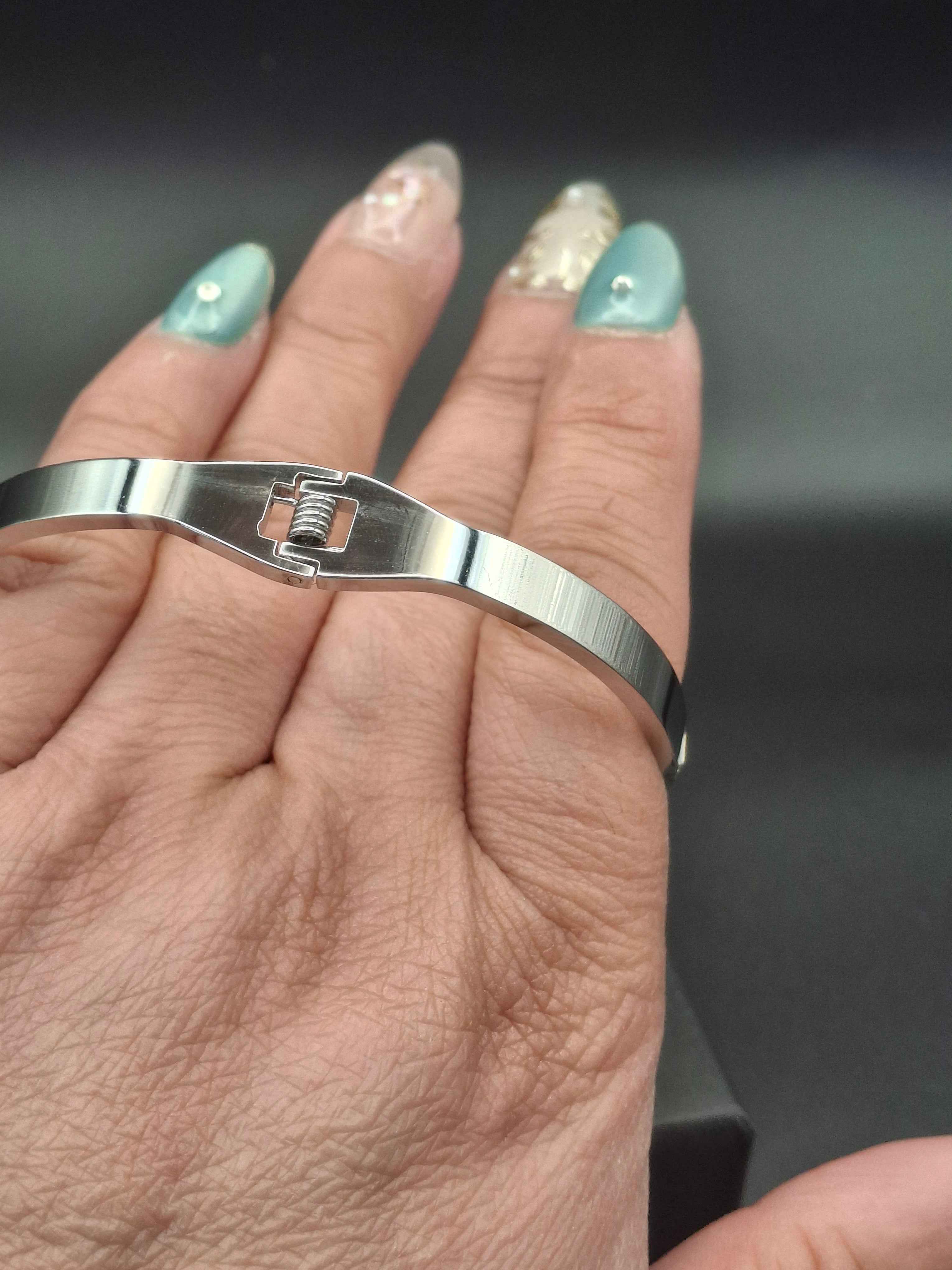 Devil eye bangle bracelet