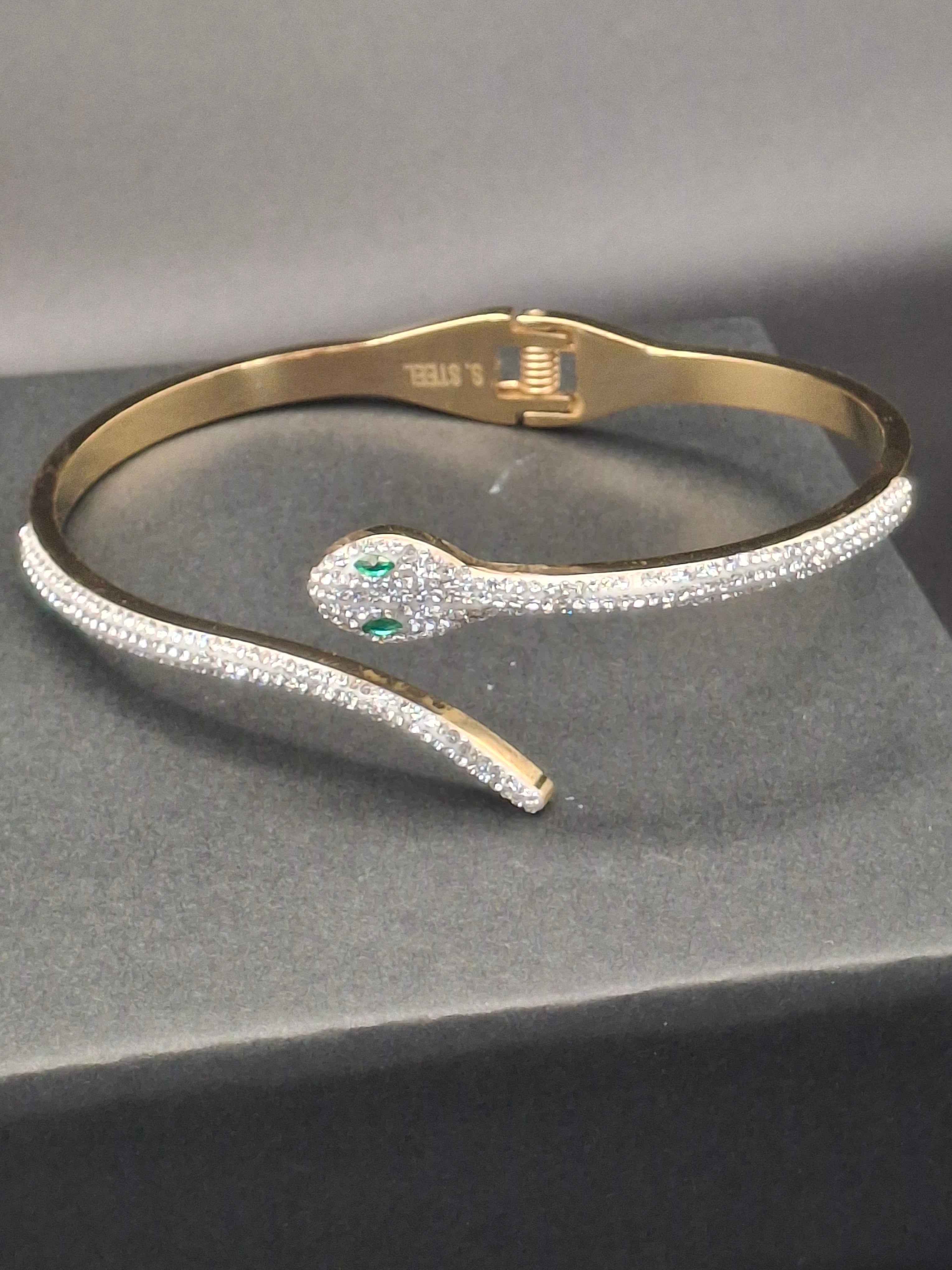 SNAKE TOTAL DIAMOND BANGLE