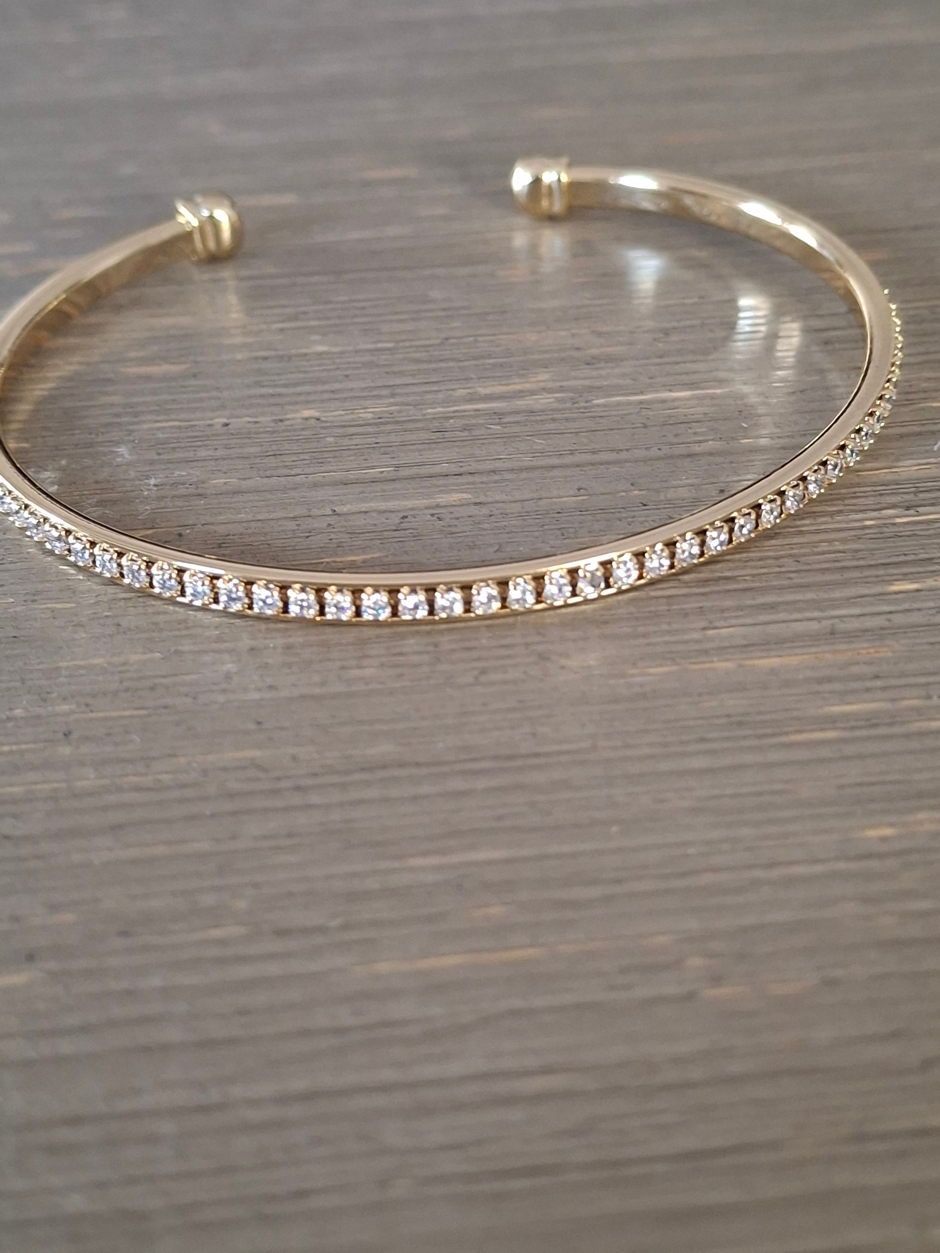 Gold plated plane diamond bangle