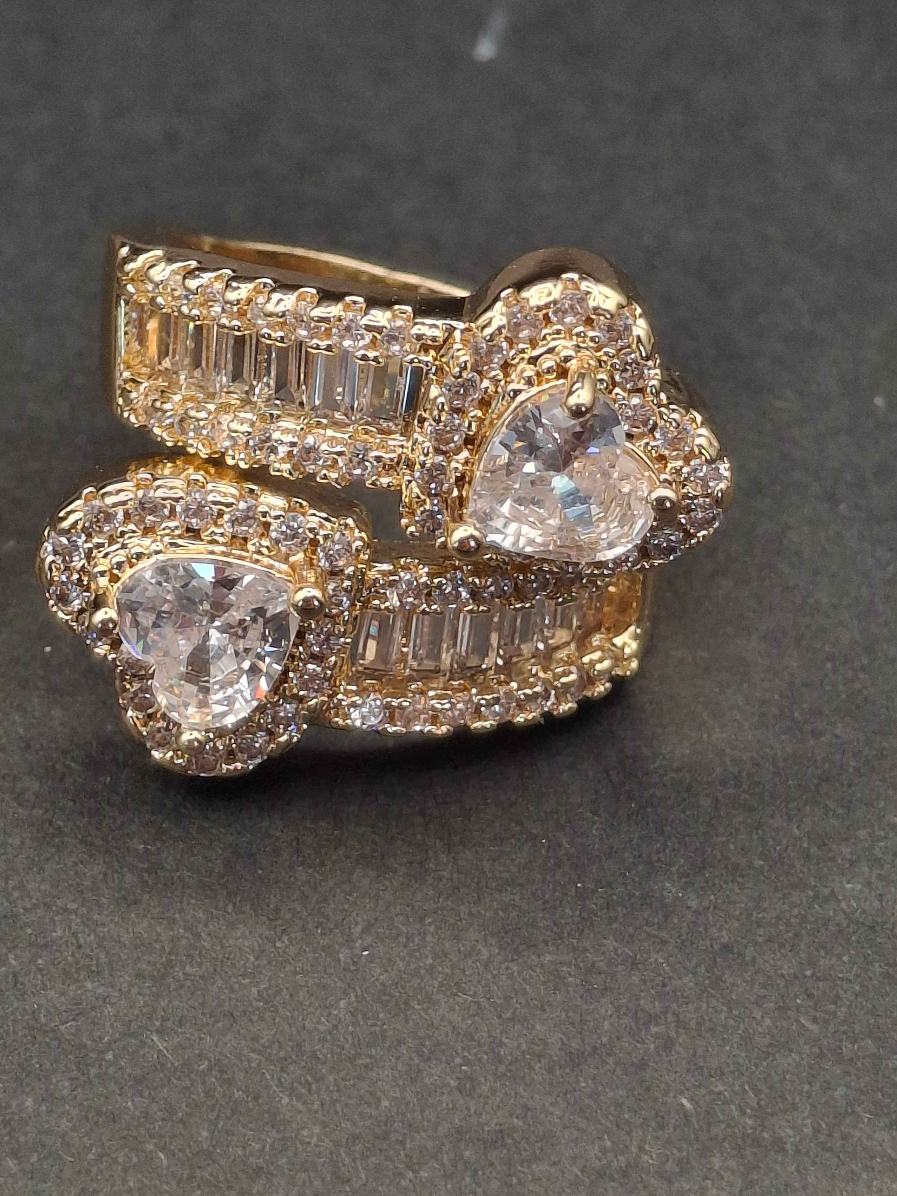 gold-heart-💛-adjustable-ring