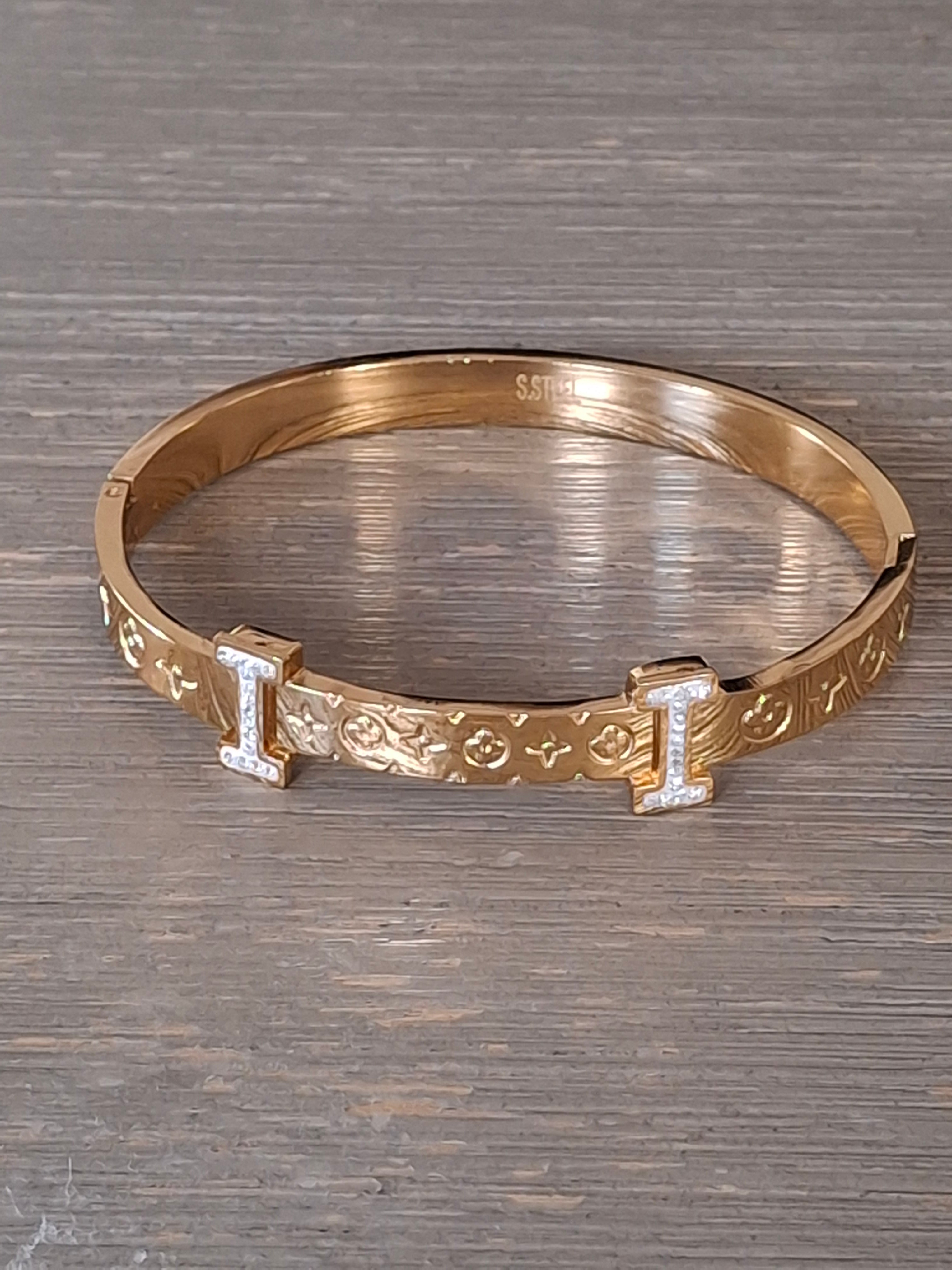 deluxe-flower-bangle