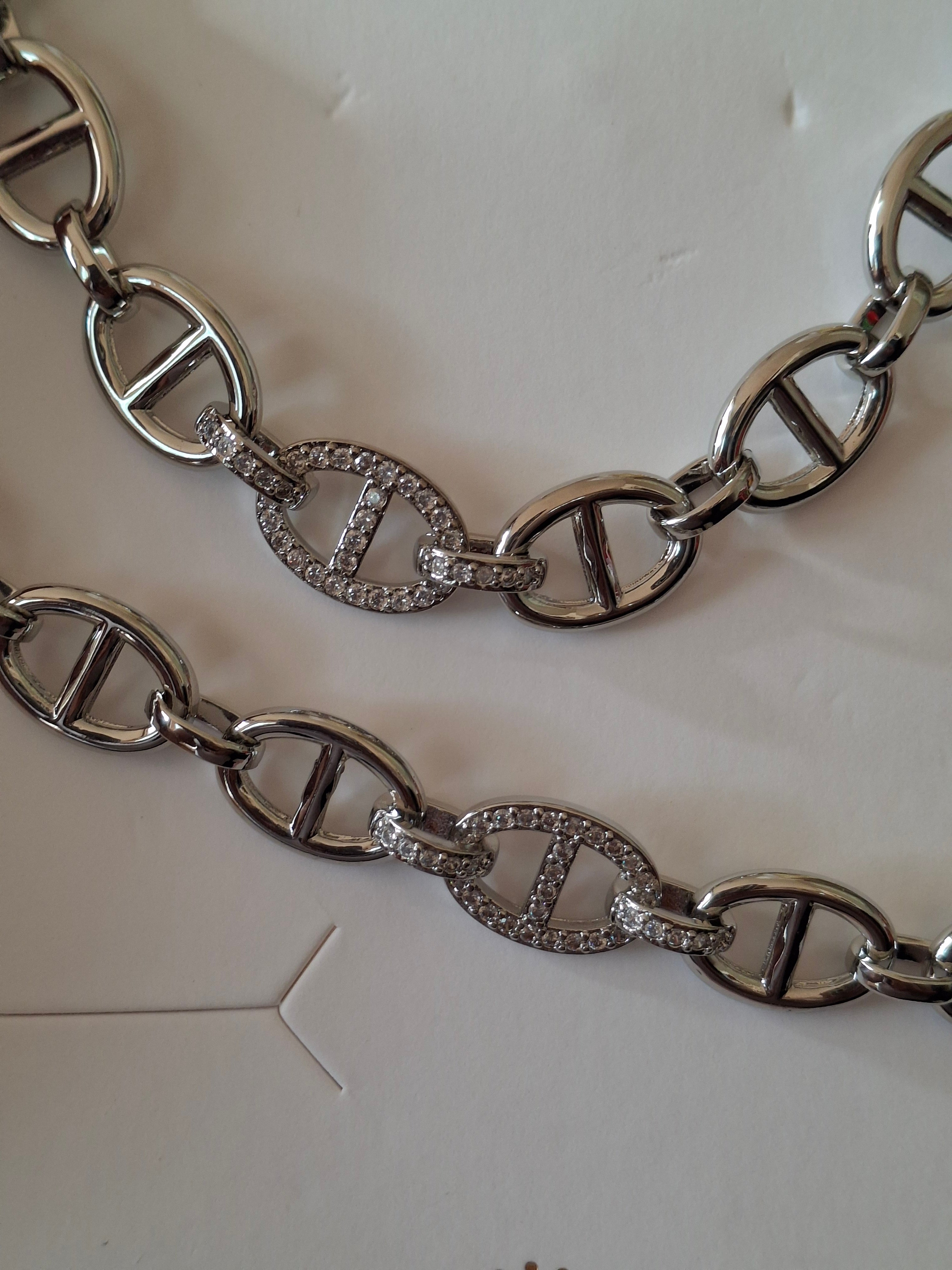 Silver chain set