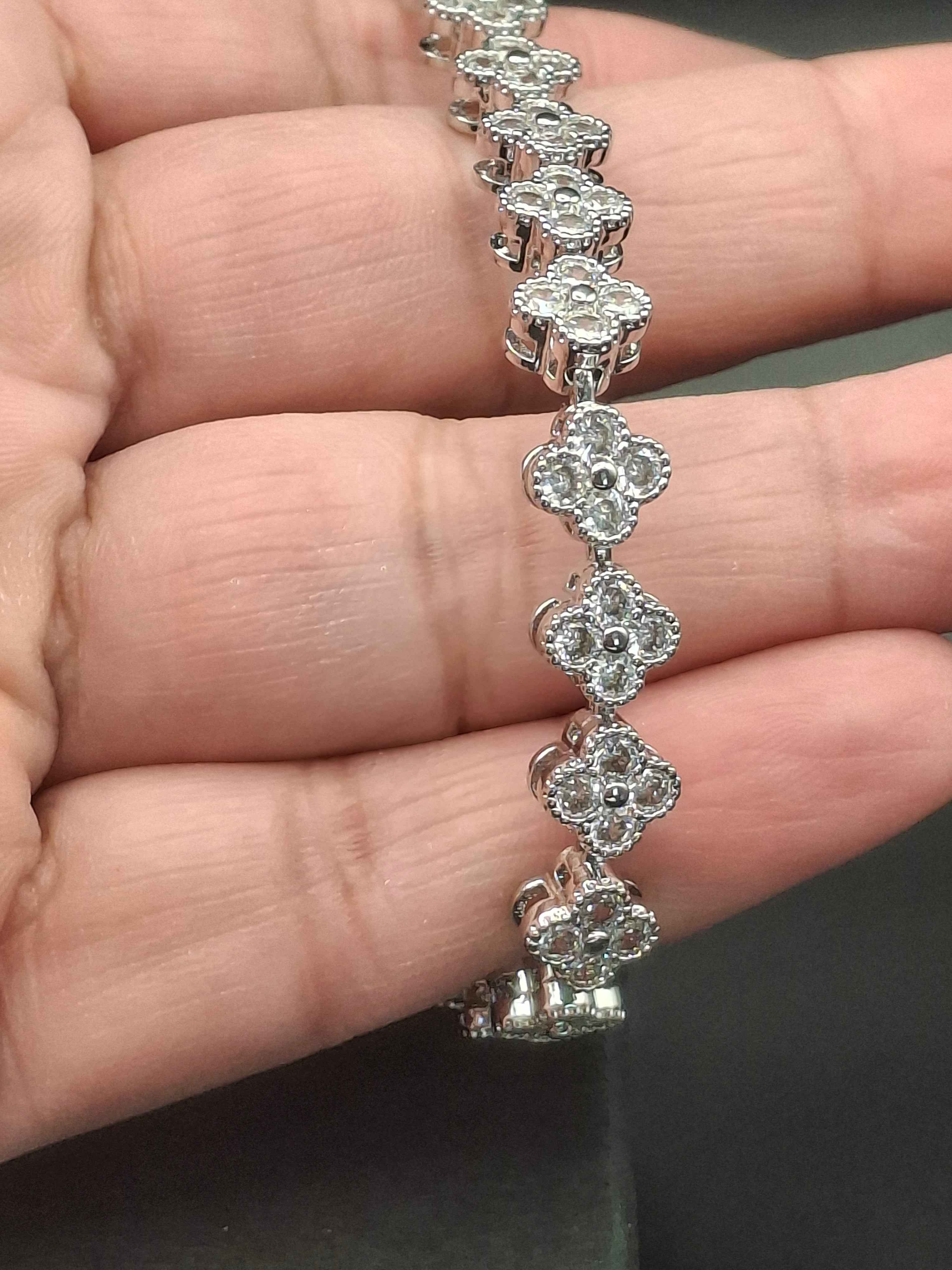 Silver flower bracelet 7.0