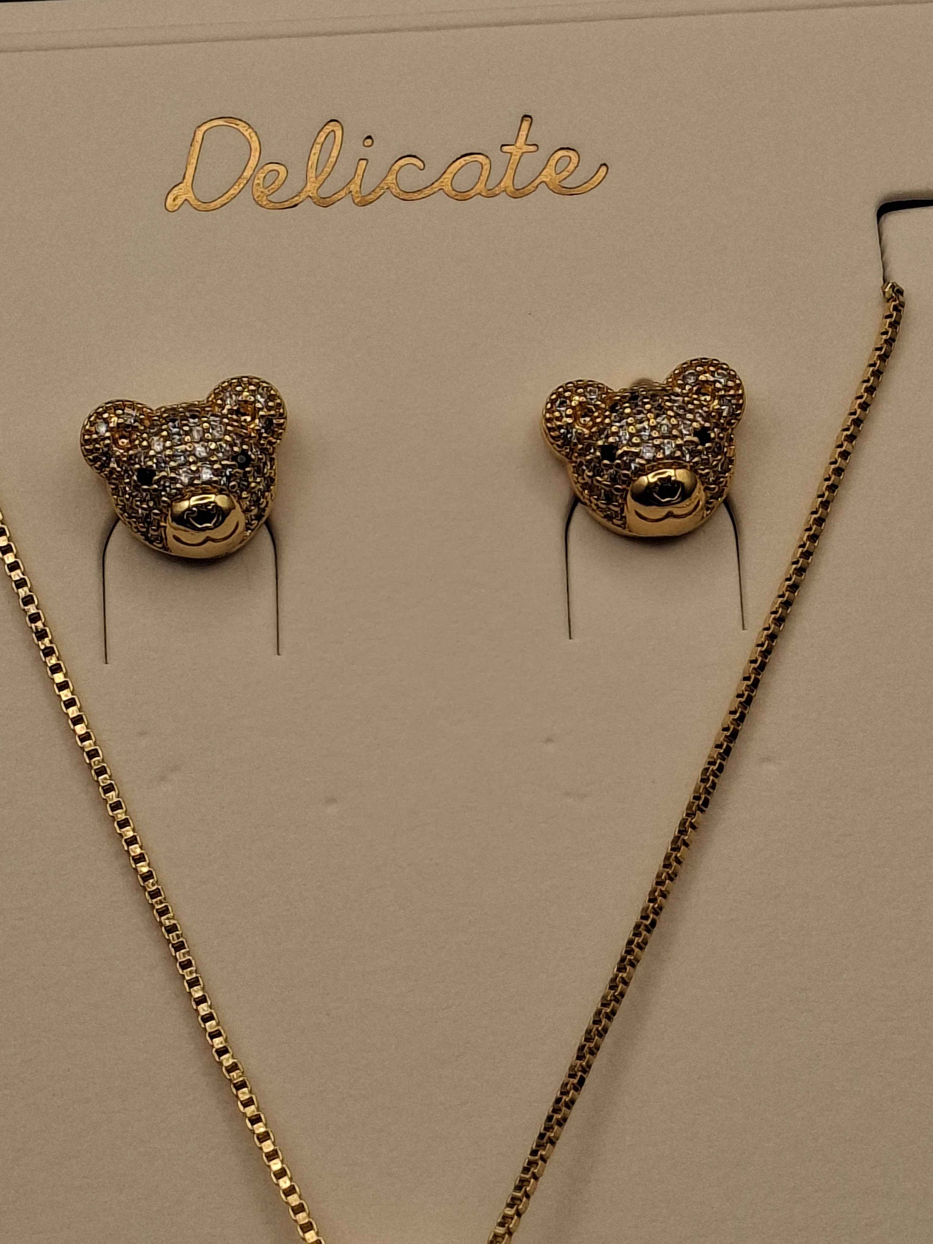 Gold laminated diamond bear set