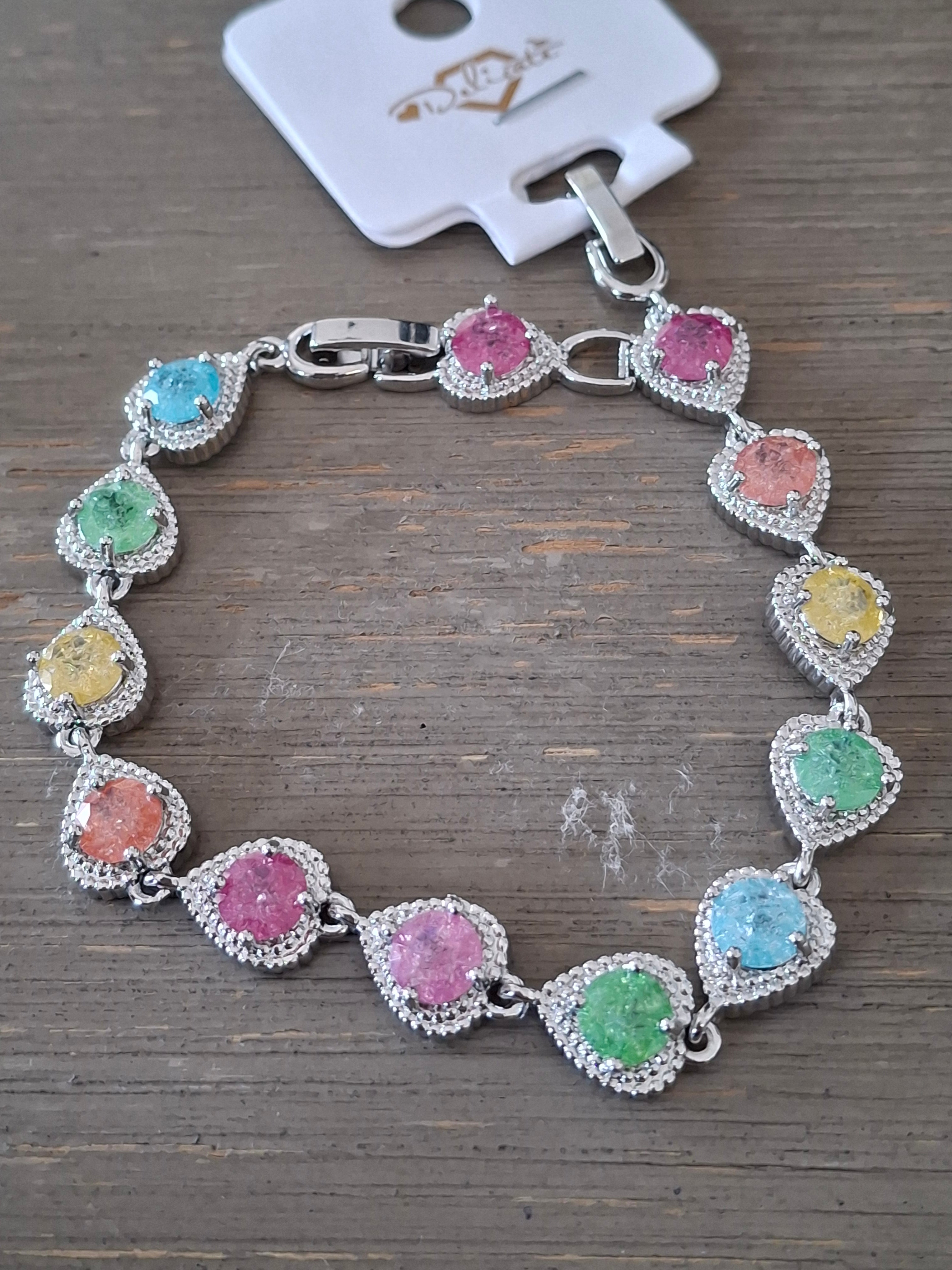 Colorfully shimering stones bracelet