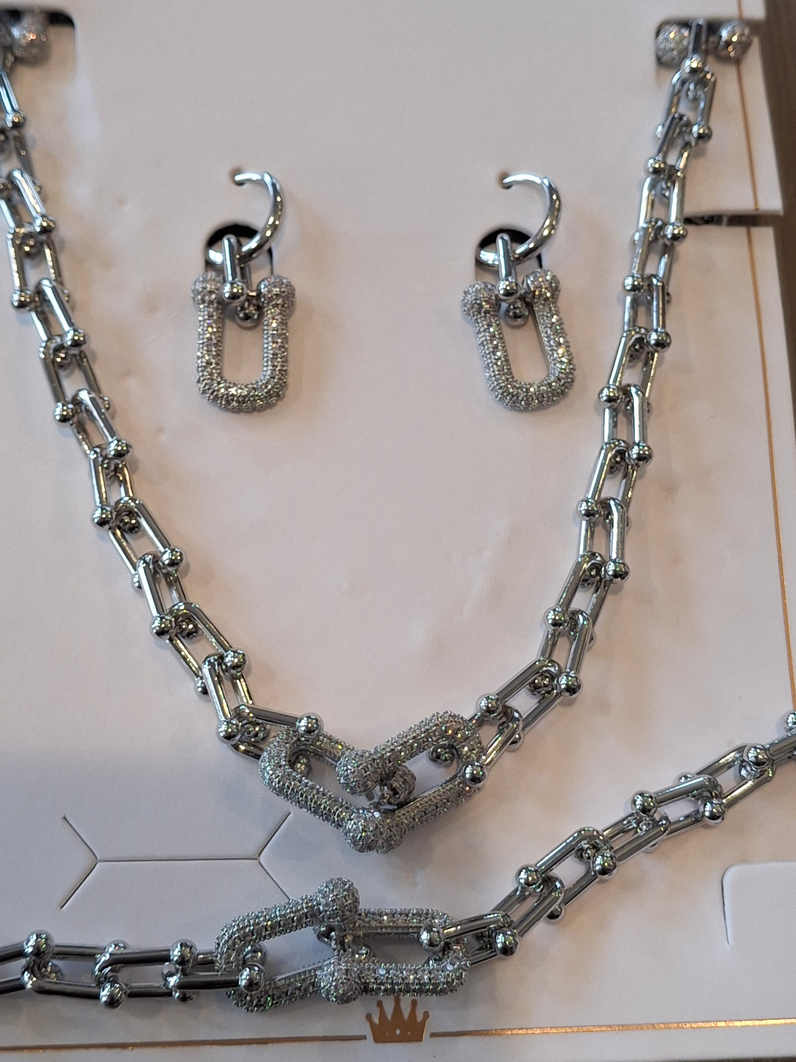 Sparkly silver set